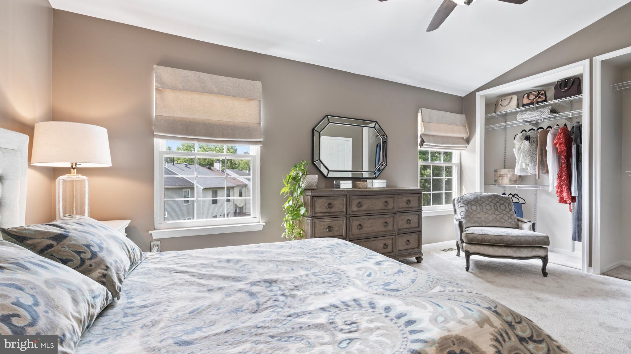 SEQUOIA LEA - Residential