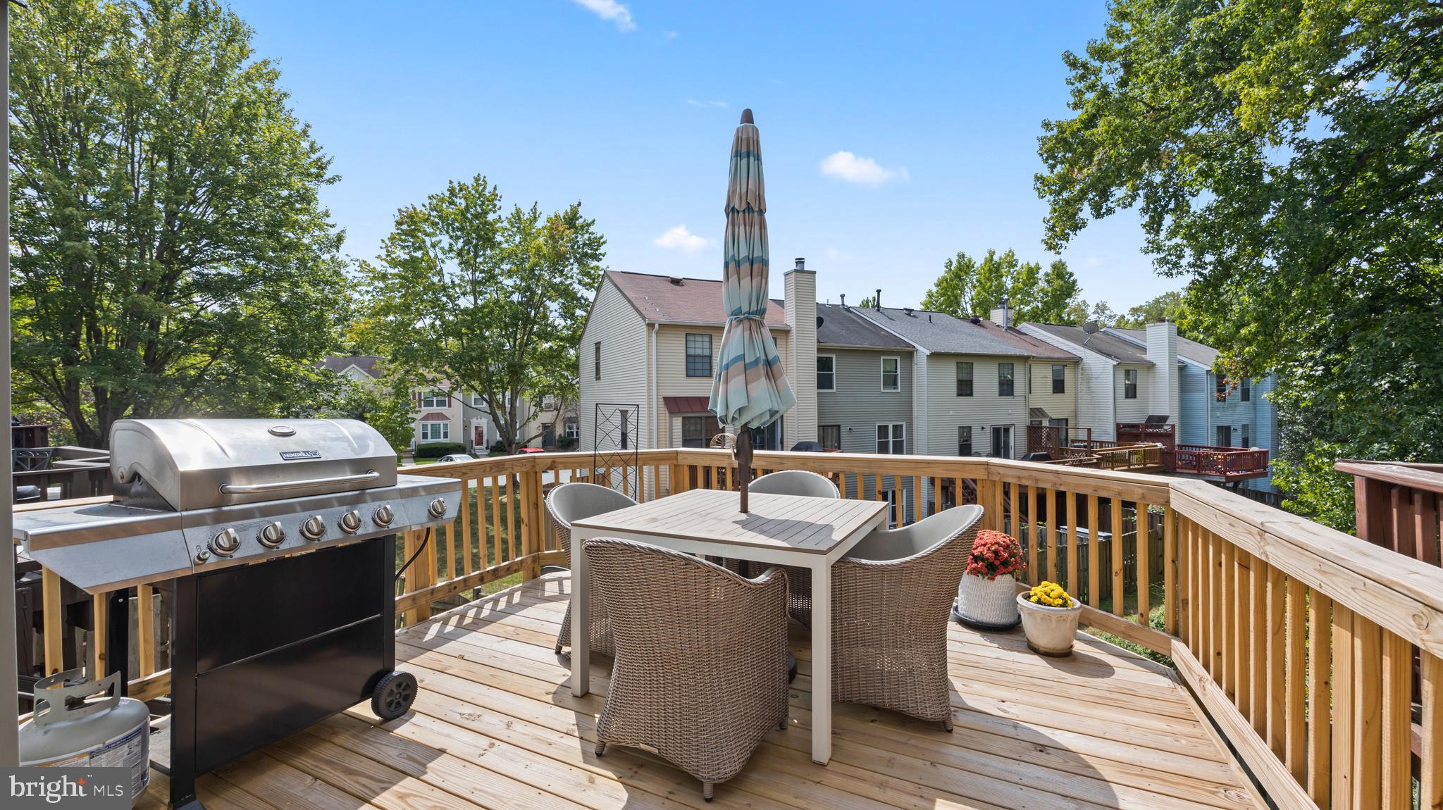 SEQUOIA LEA - Residential