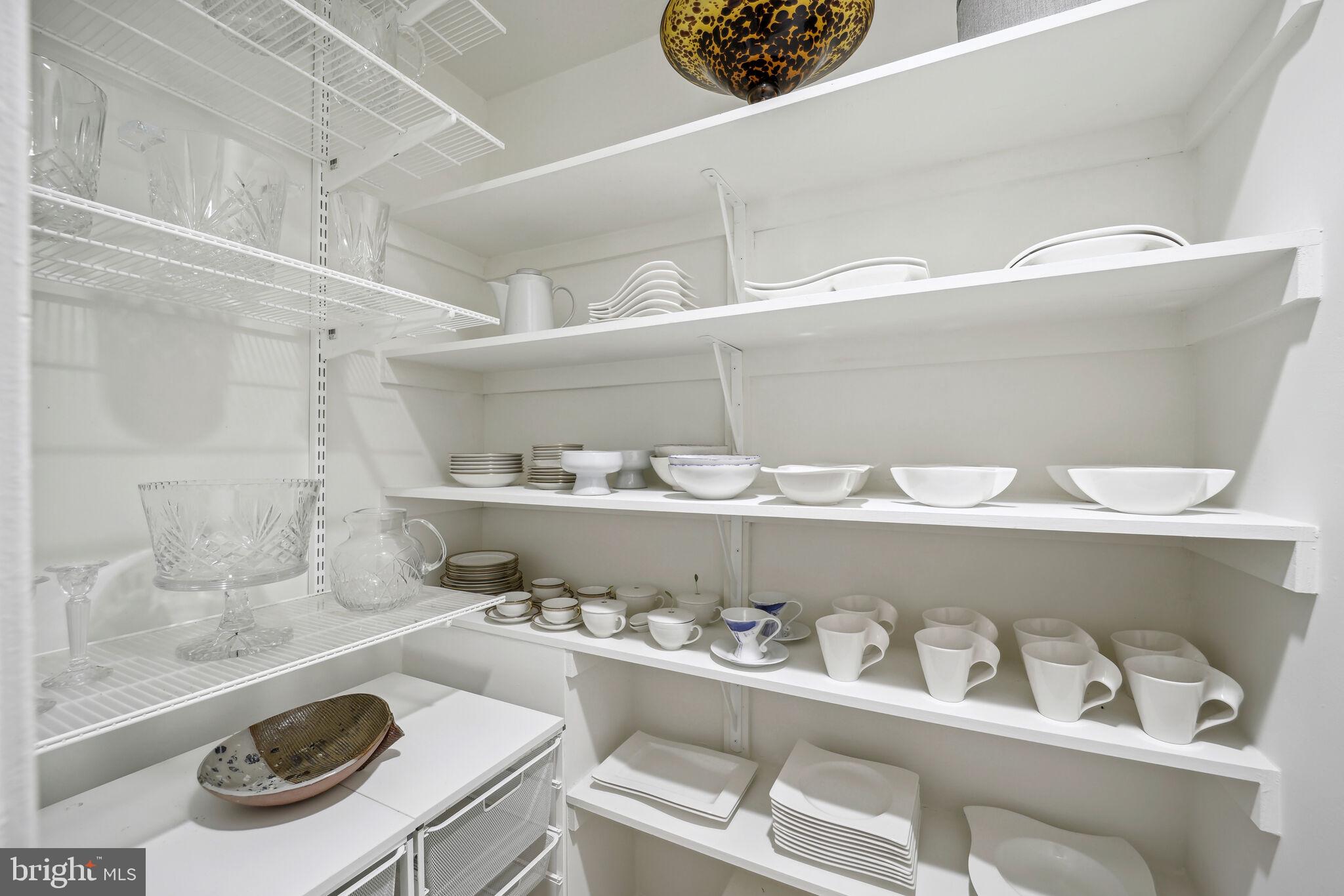 RIVERS EDGE - Residential