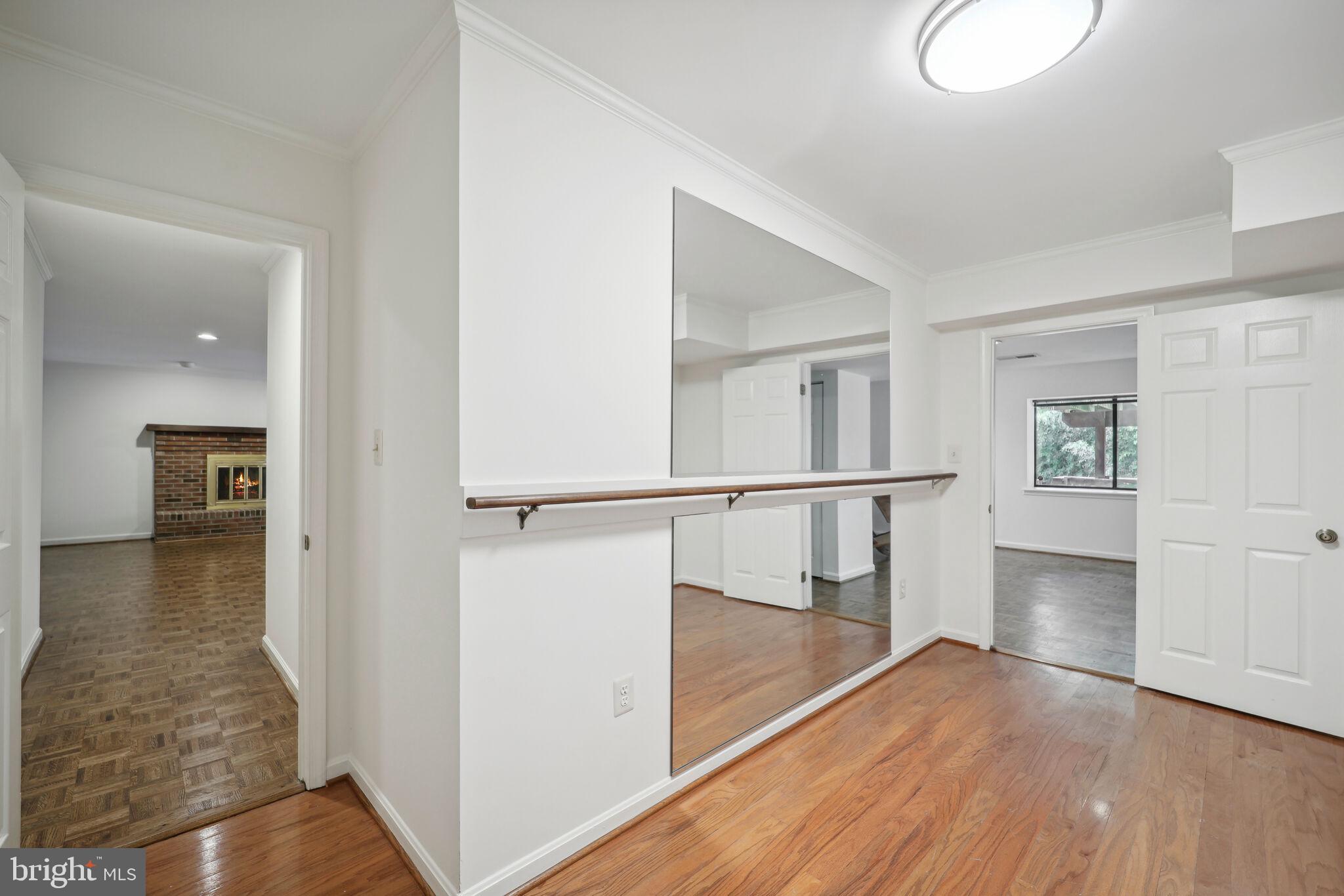 RIVERS EDGE - Residential