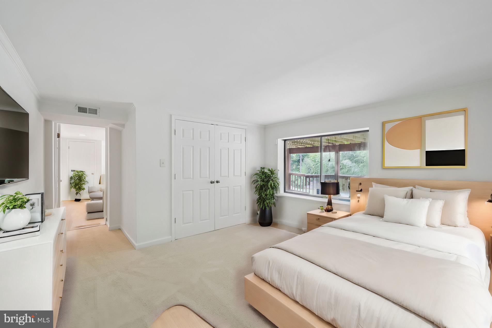 RIVERS EDGE - Residential