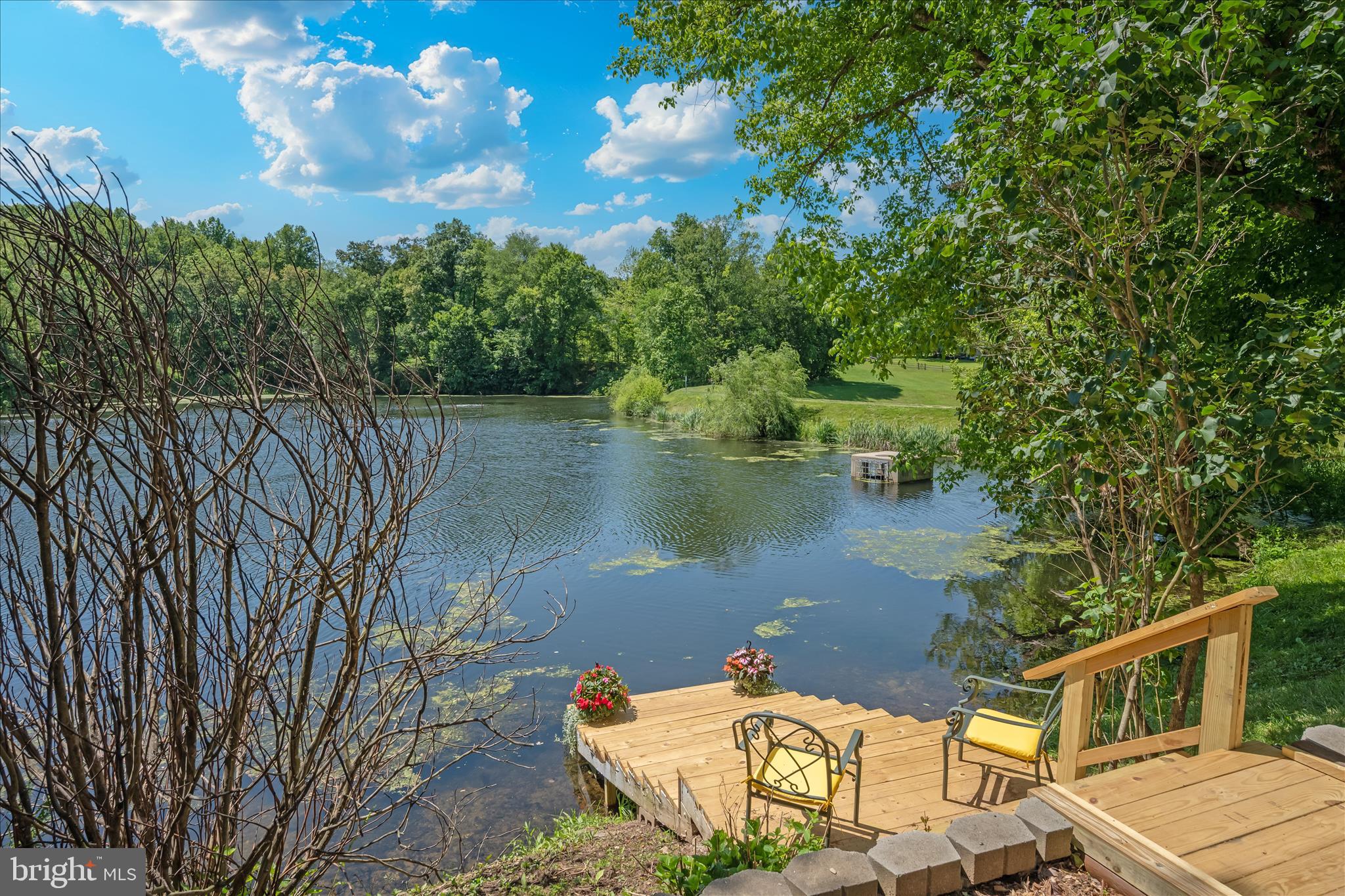6594 HEMLOCK POINT ROAD