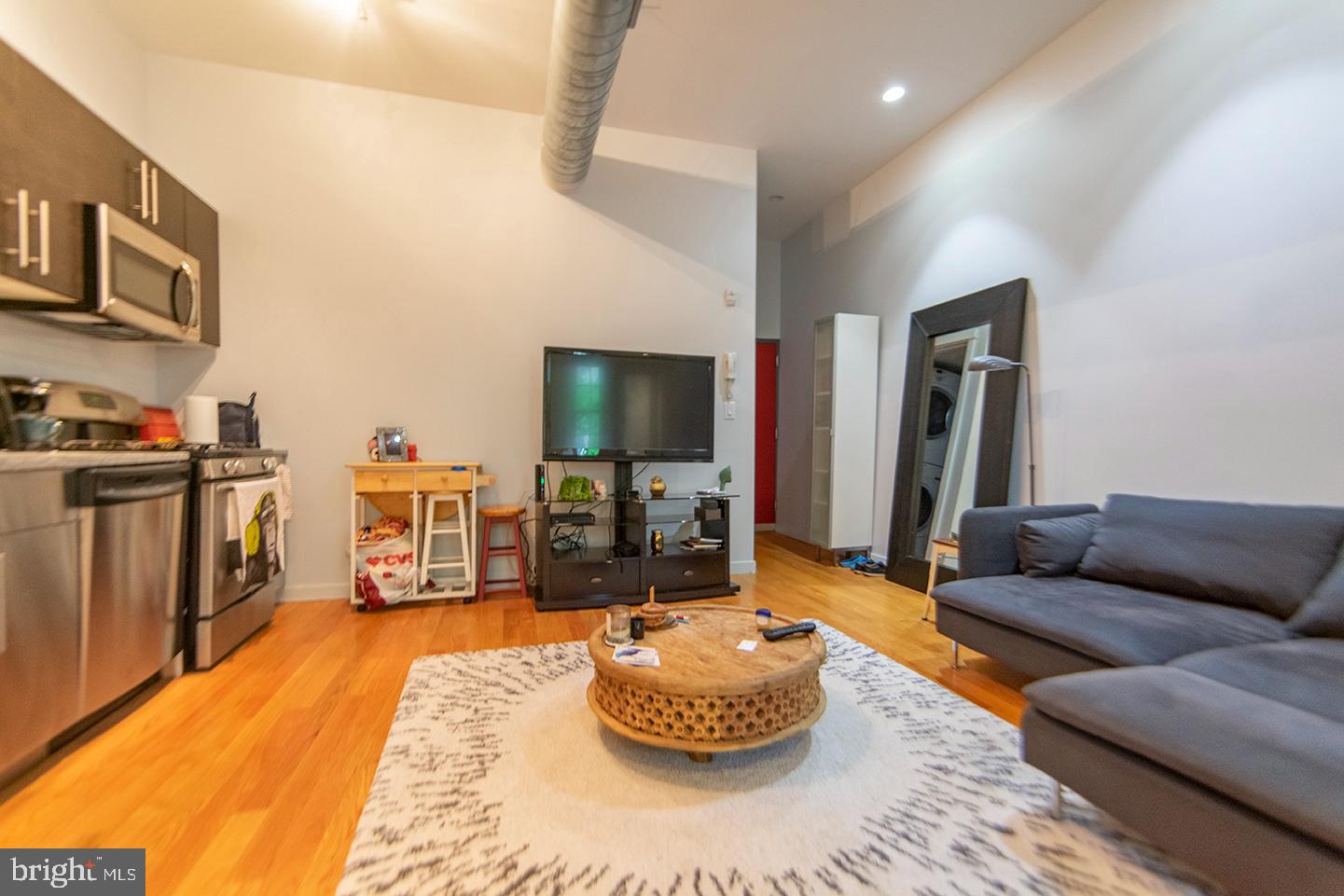 WASHINGTON SQ WEST - Residential Lease