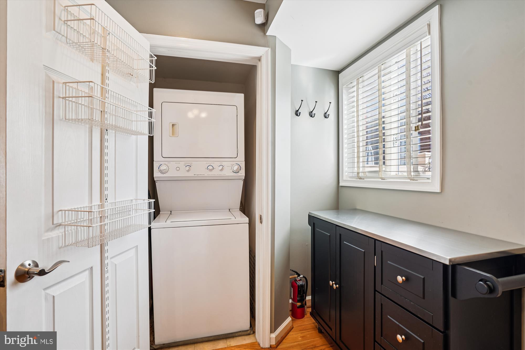 PARKSIDE AT ALEXANDRIA - Residential