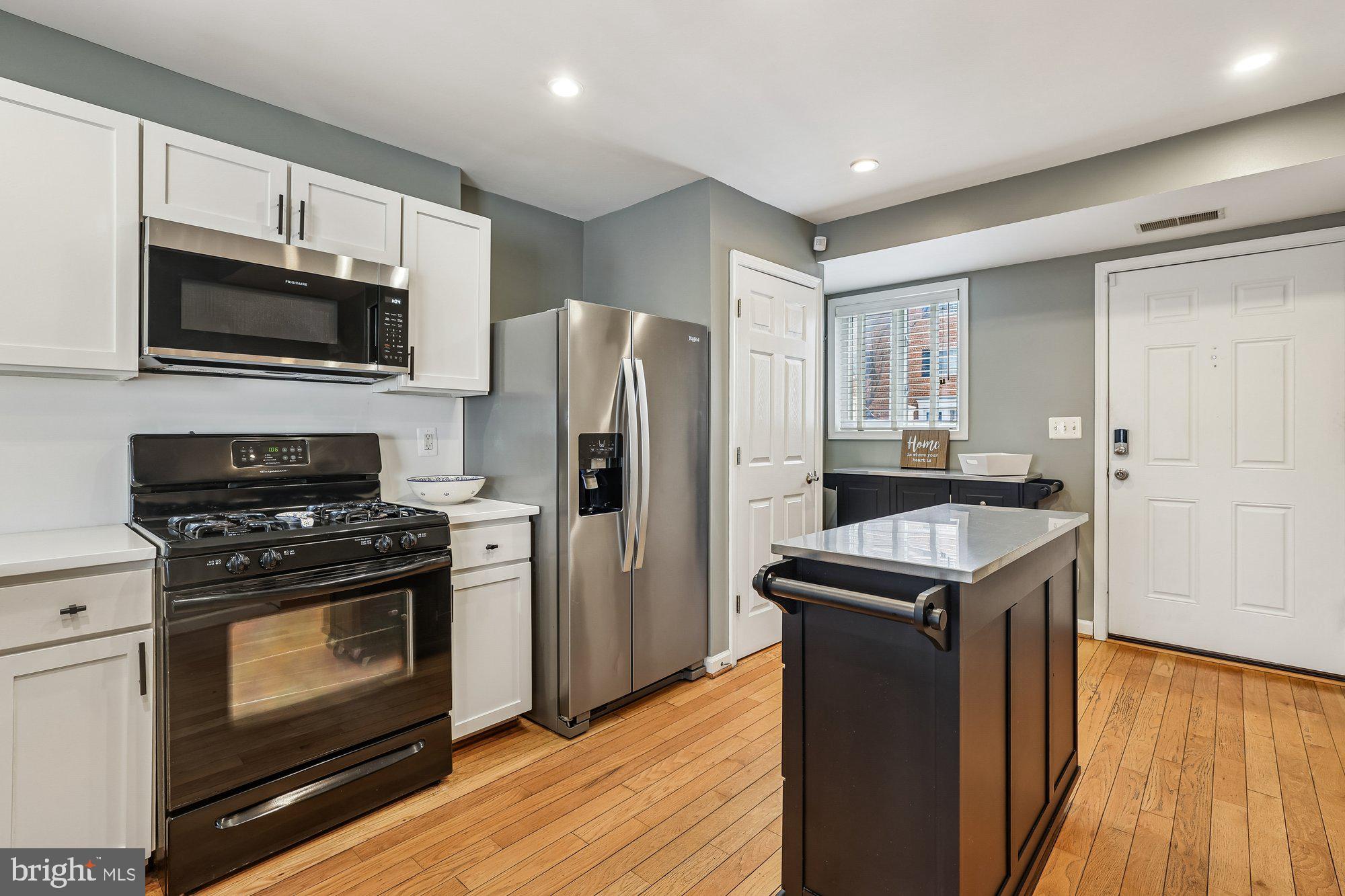 1435 N VAN DORN STREET C