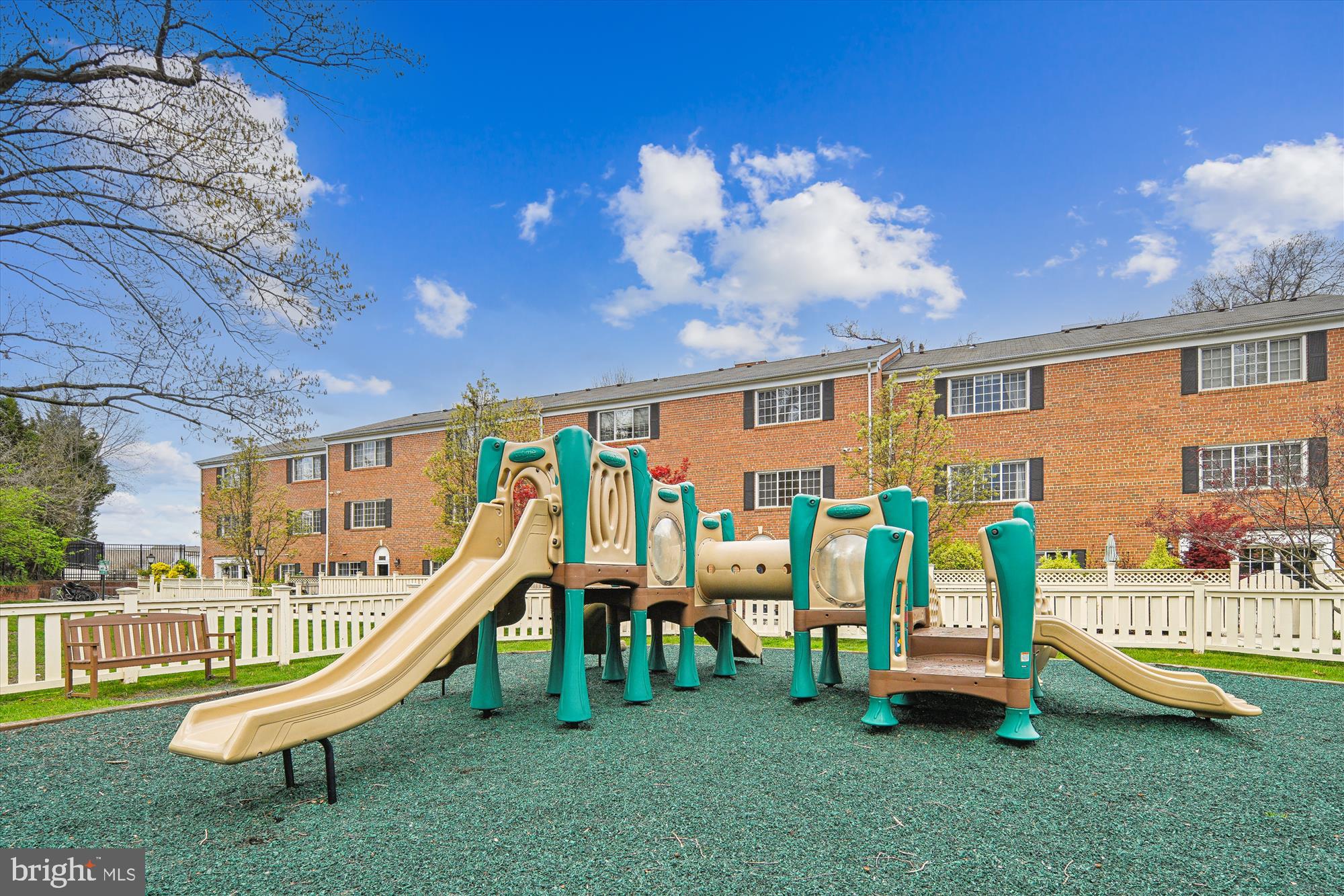 PARKSIDE AT ALEXANDRIA - Residential