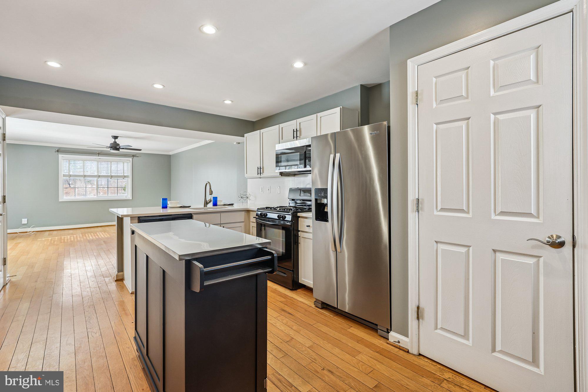 1435 N VAN DORN STREET C