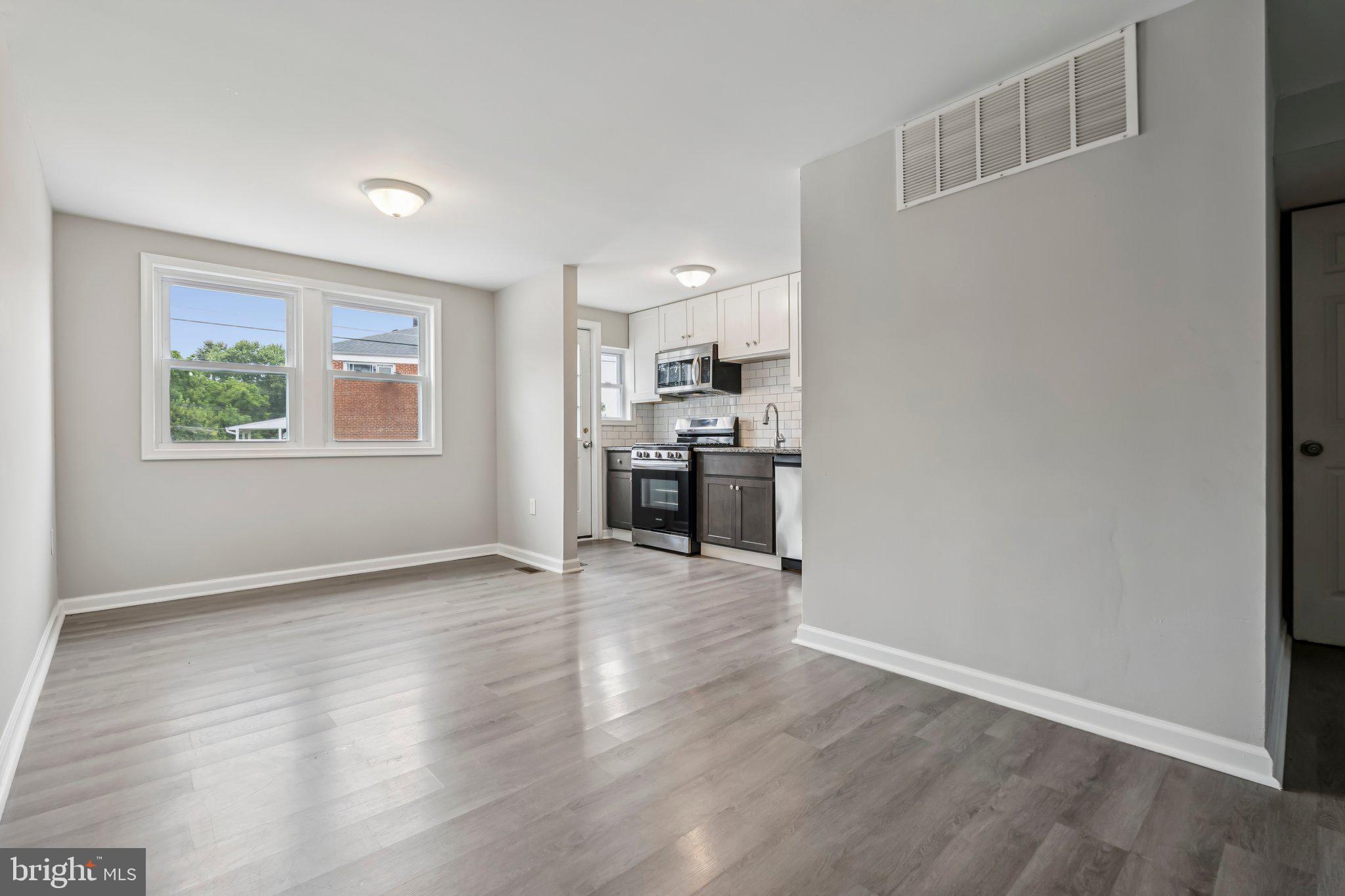 NORTH POINT VILLAGE - Residential