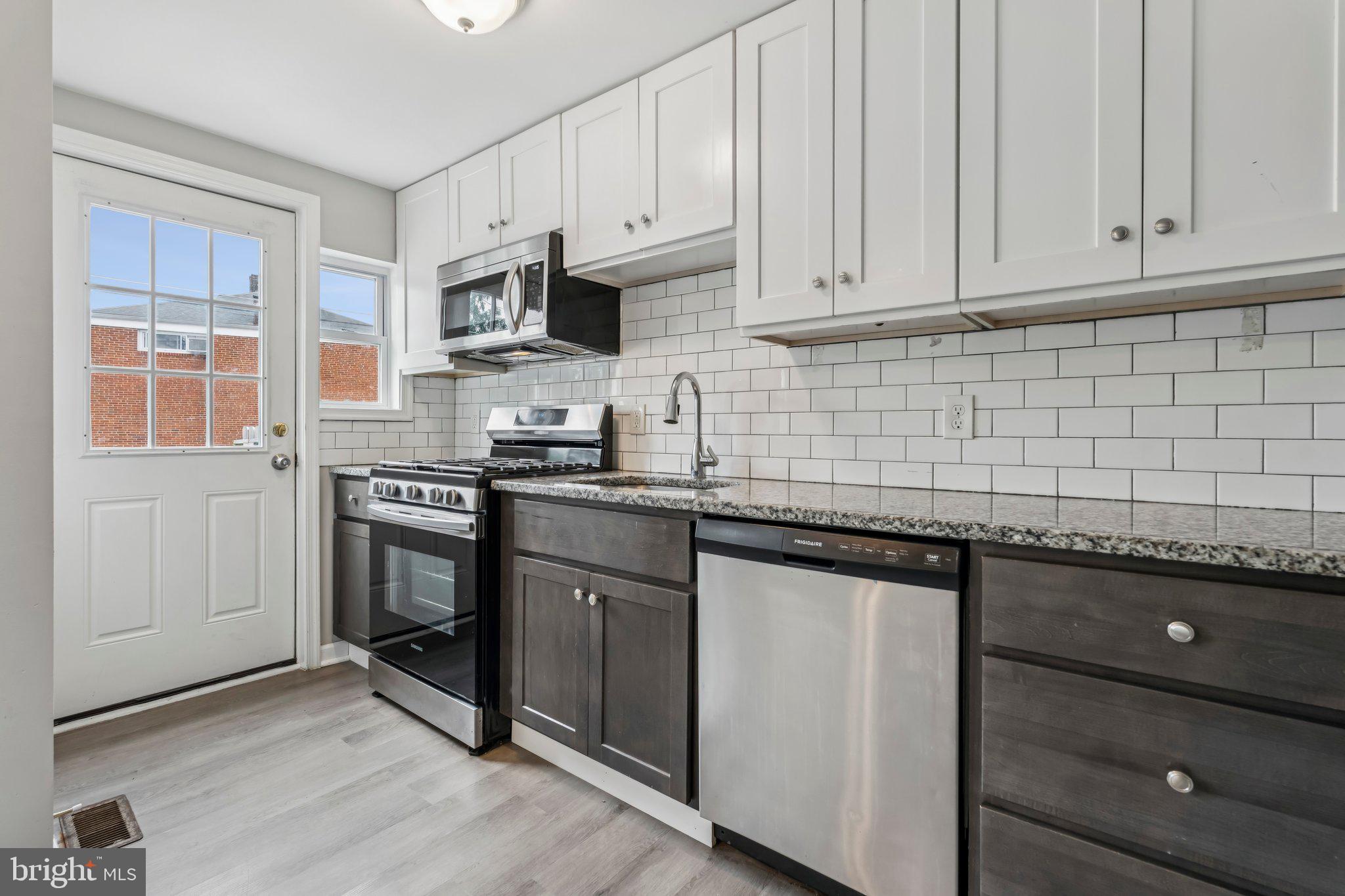 NORTH POINT VILLAGE - Residential