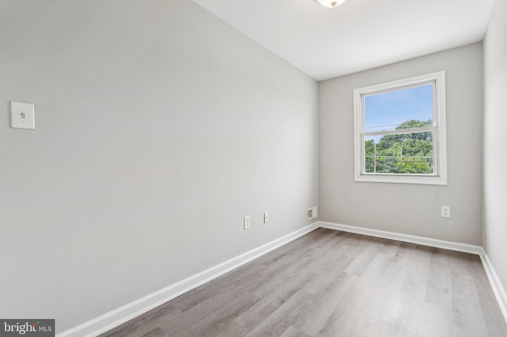 NORTH POINT VILLAGE - Residential