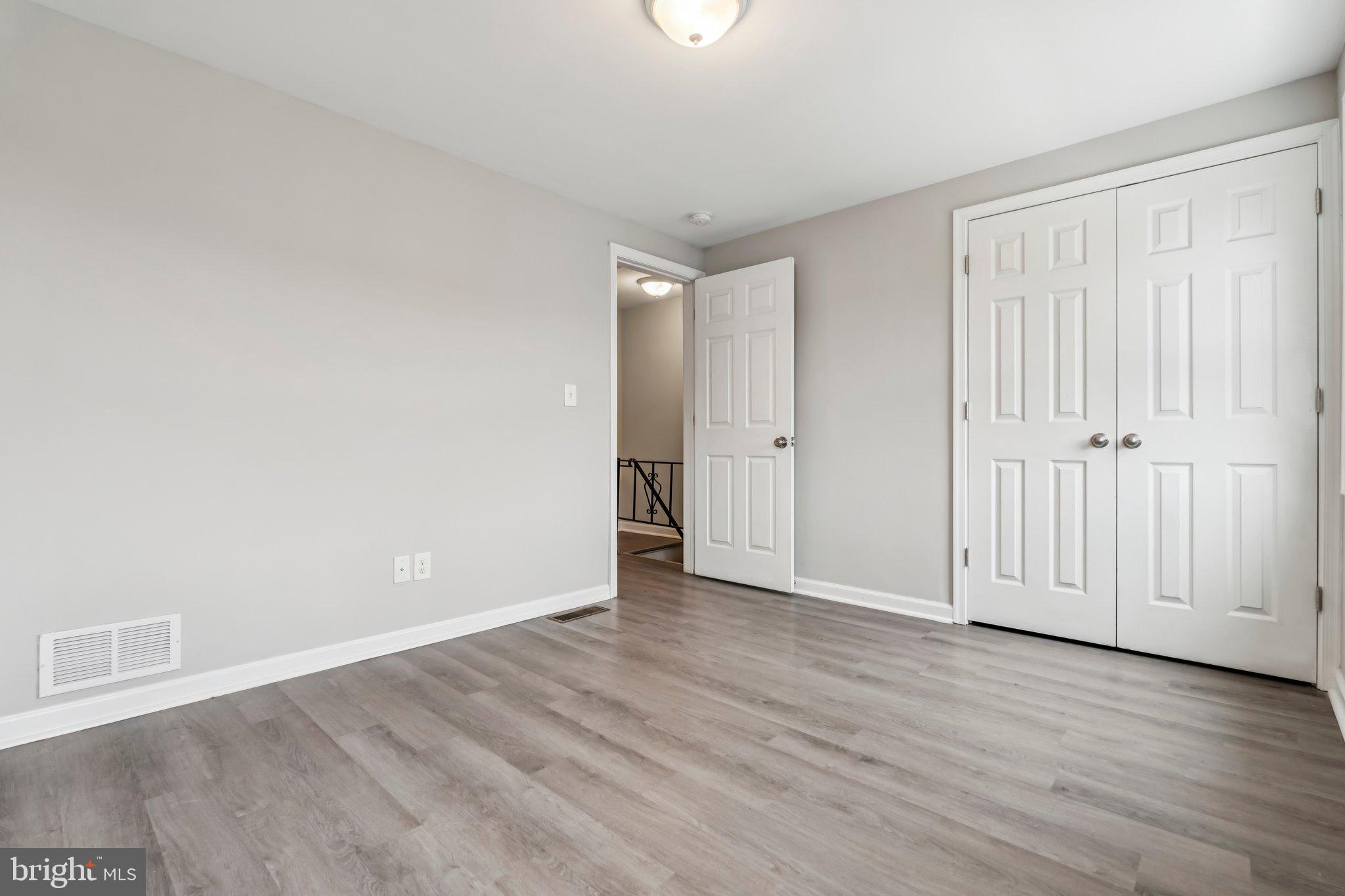 NORTH POINT VILLAGE - Residential