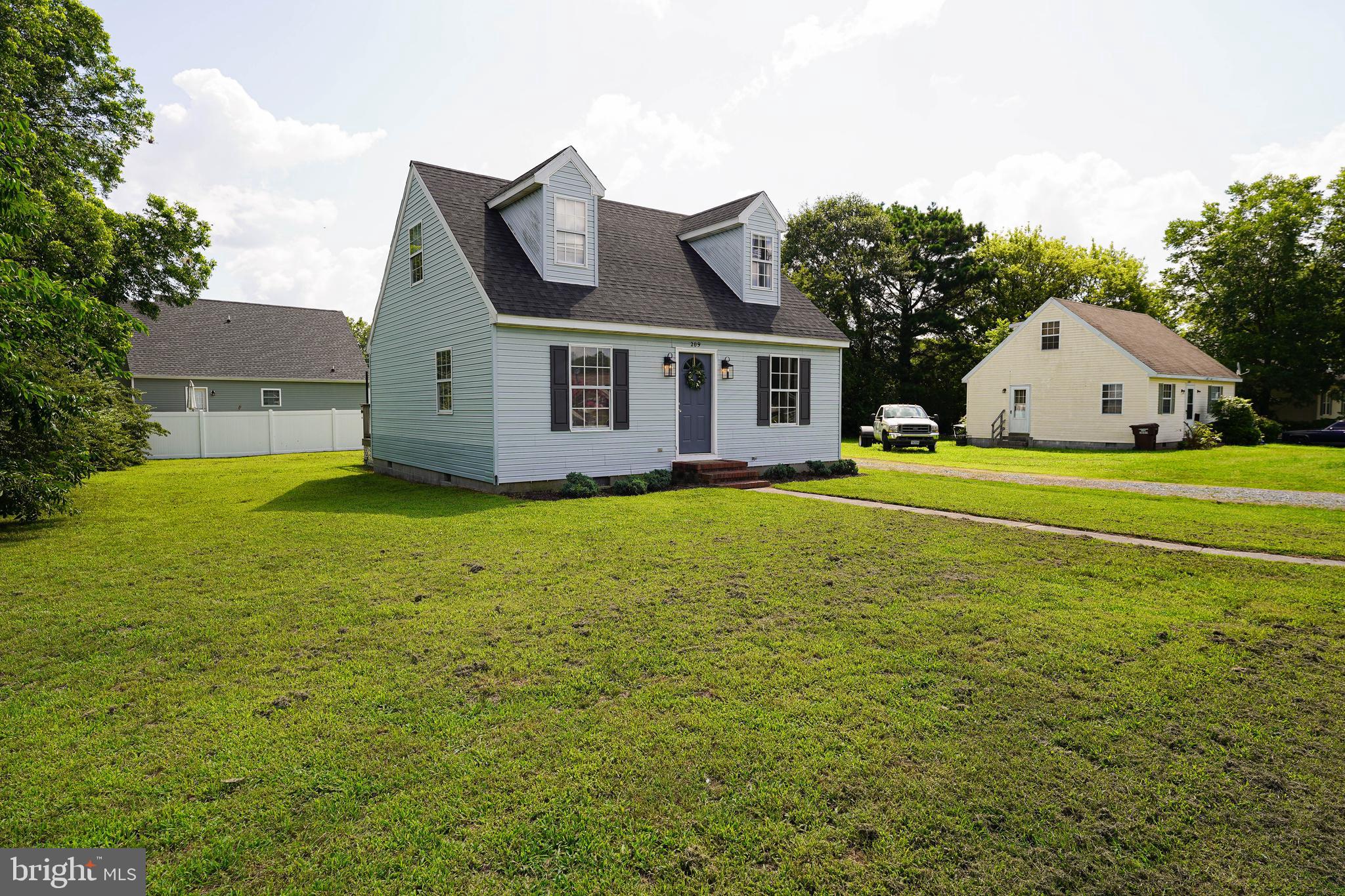 209 W MAIN STREET