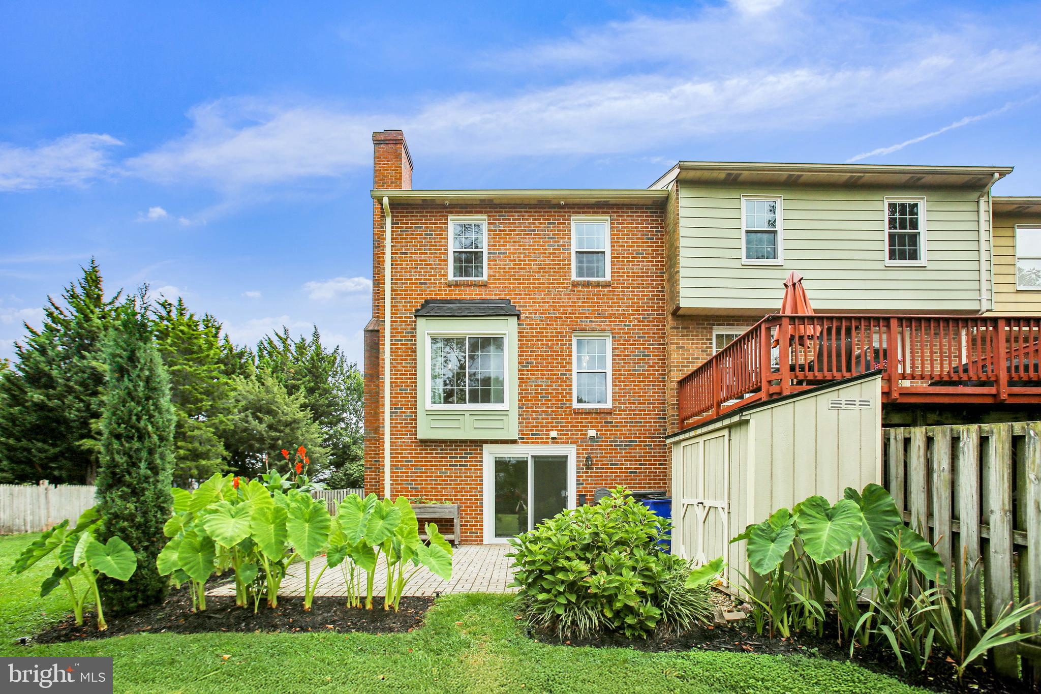 COLONY VILLAGE - Residential