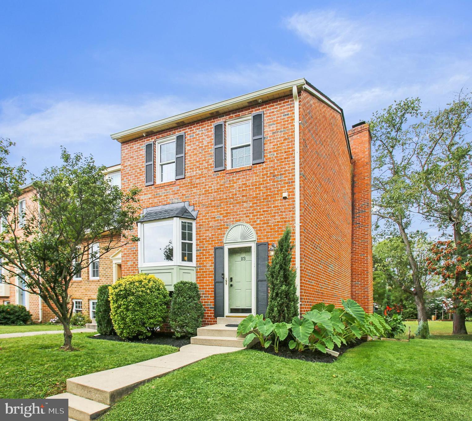 COLONY VILLAGE - Residential