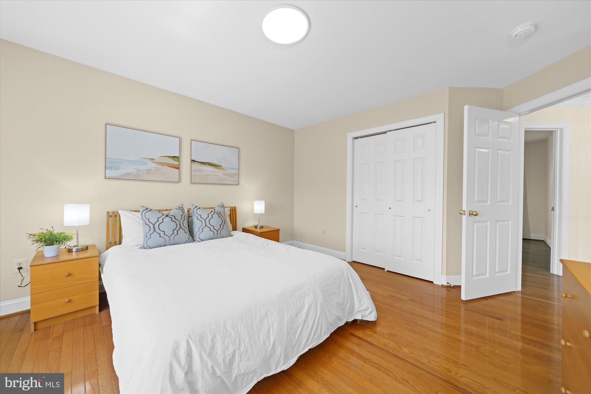 THE RESERVE AT KNA - Residential