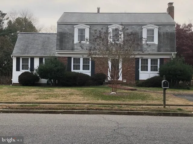 5611 Marble Arch Way, Alexandria, VA 22315