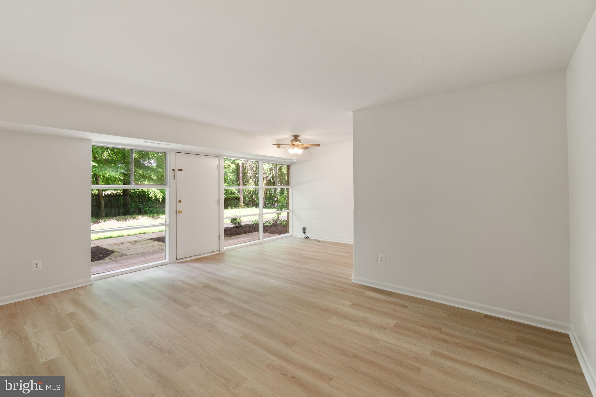 4931 AMERICANA DRIVE 4931B