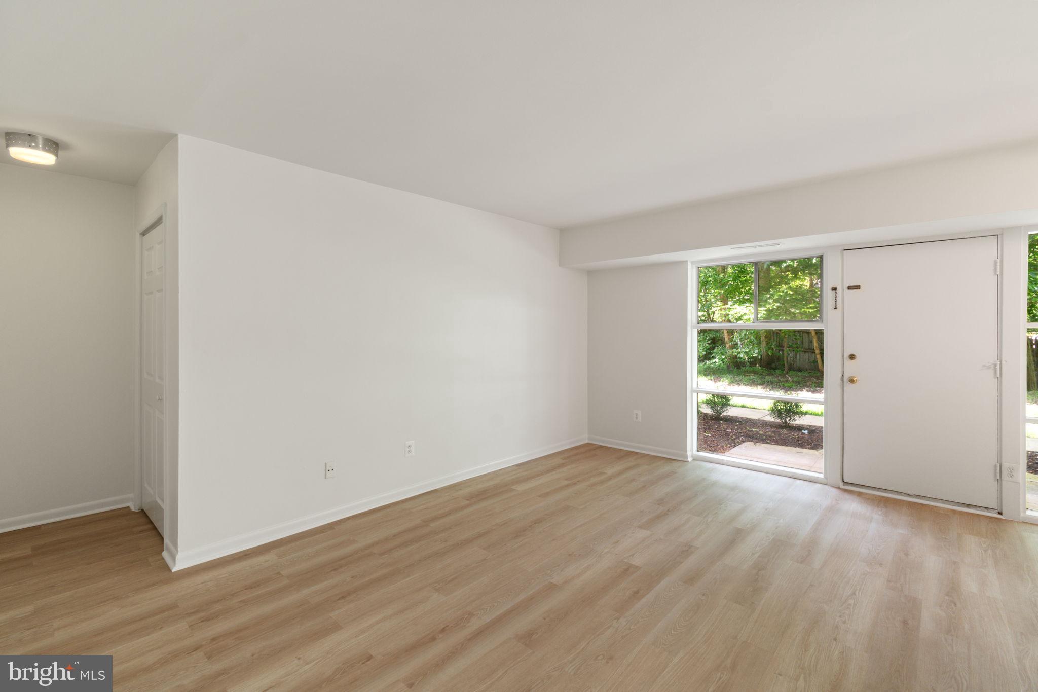 4931 AMERICANA DRIVE 4931B