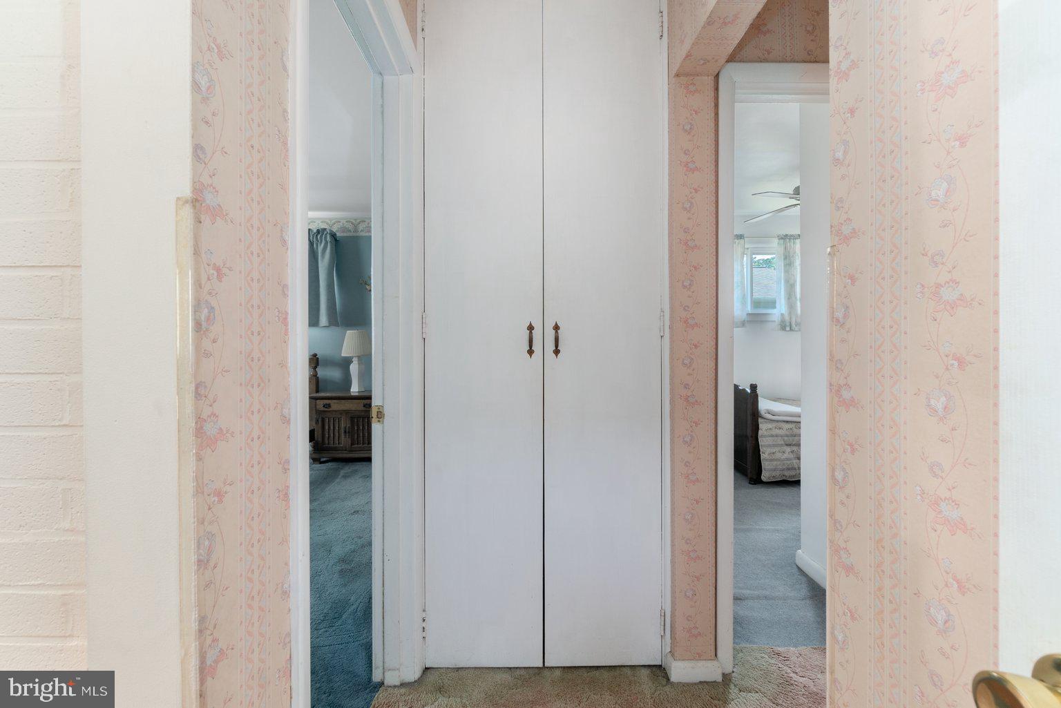 RIVIERA BEACH - Residential