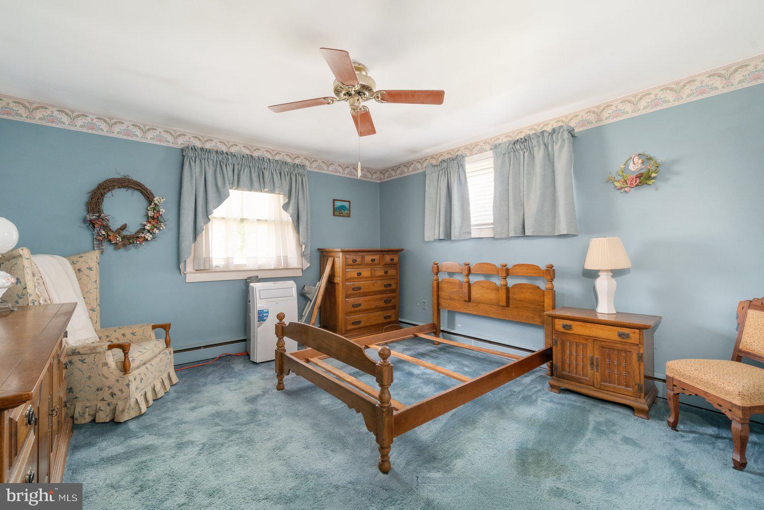 RIVIERA BEACH - Residential