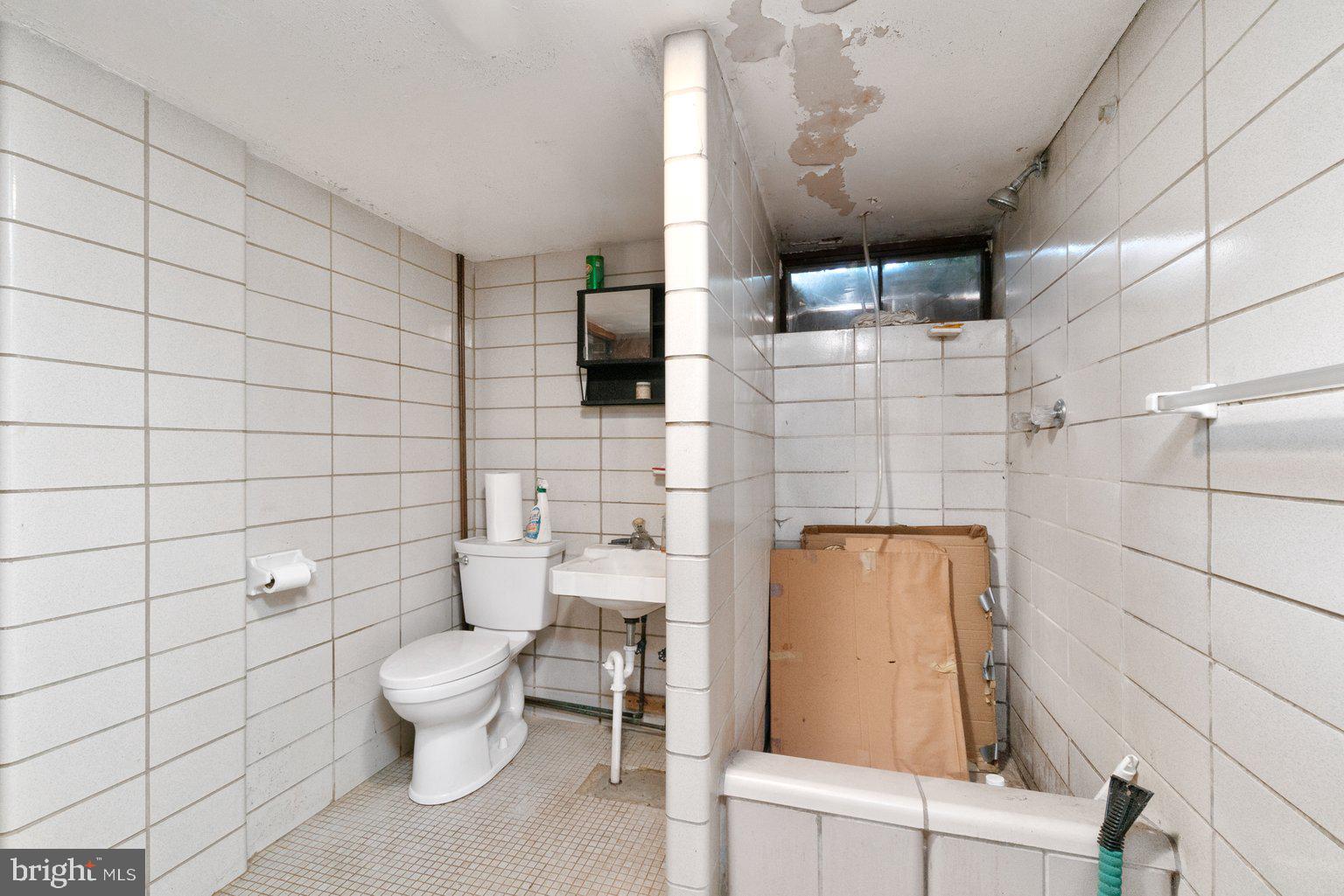 RIVIERA BEACH - Residential