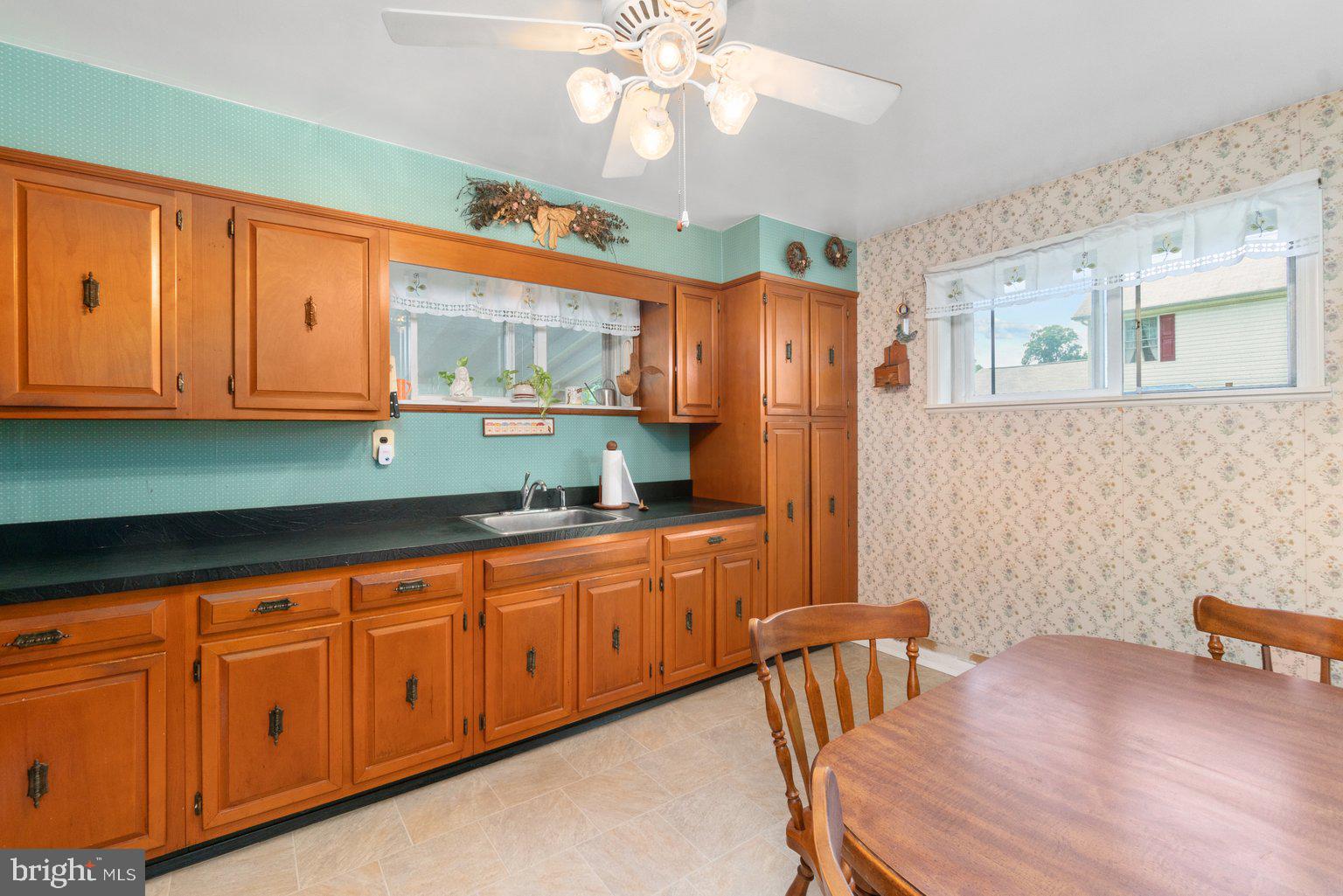 RIVIERA BEACH - Residential