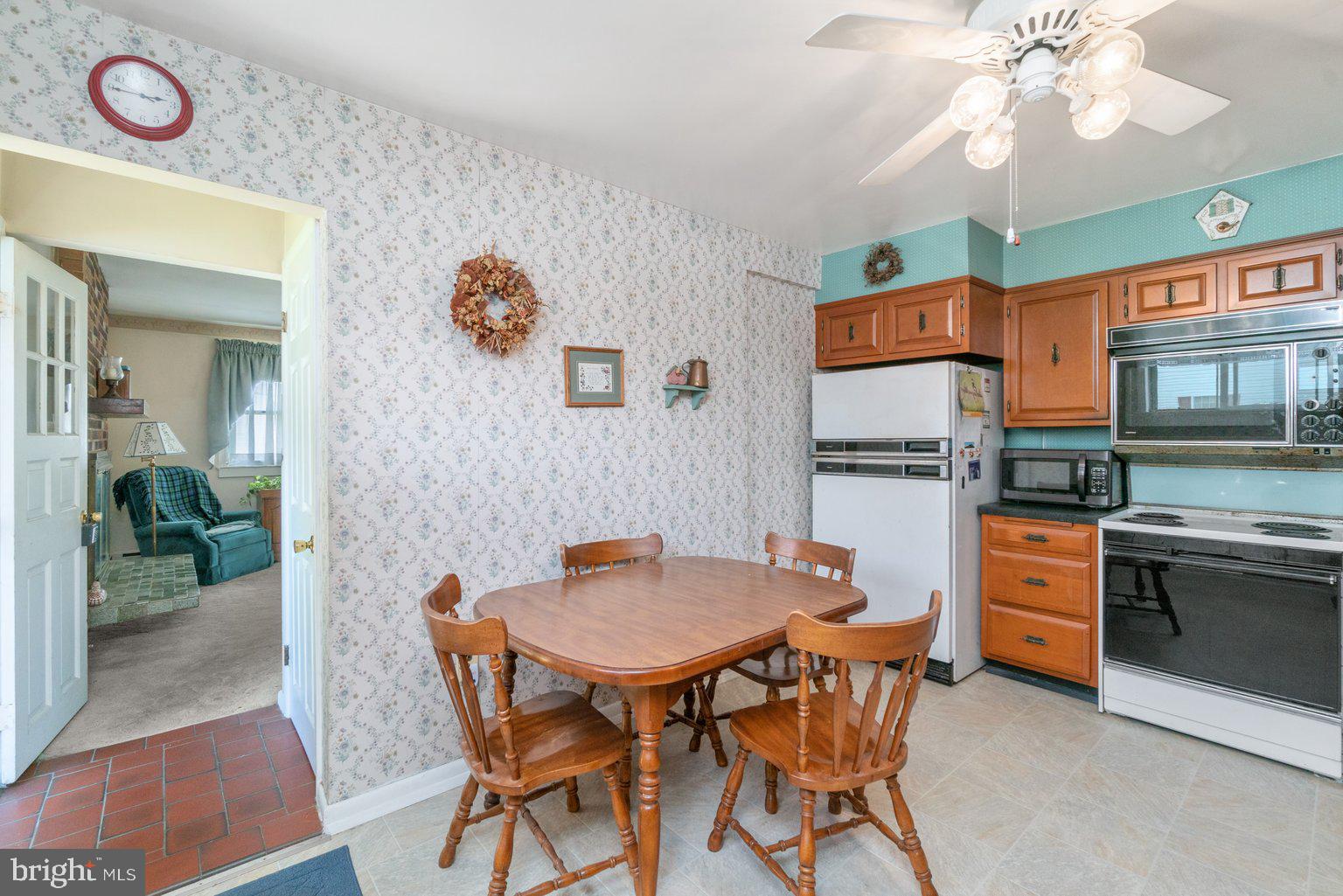 RIVIERA BEACH - Residential