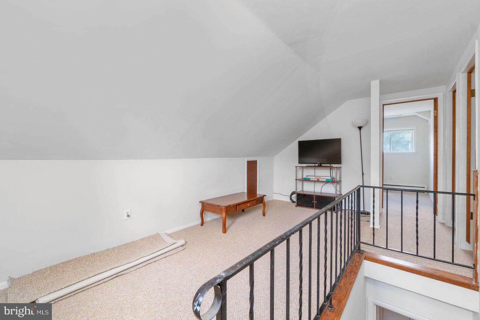 RIVIERA BEACH - Residential