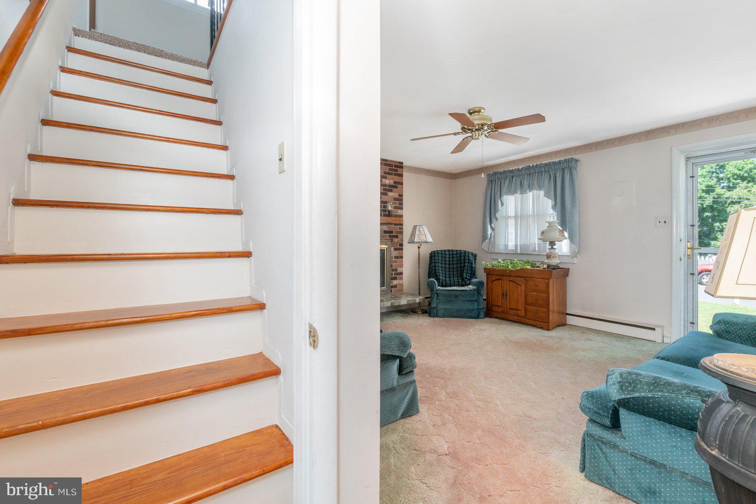 RIVIERA BEACH - Residential