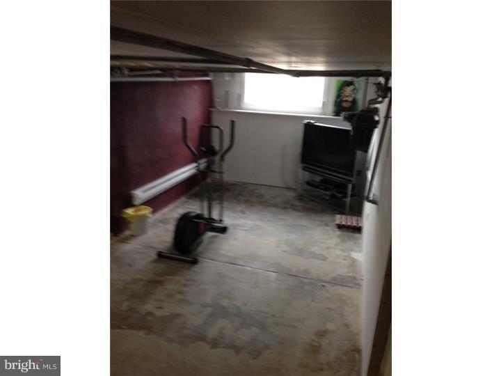 OXFORD CIRCLE - Residential