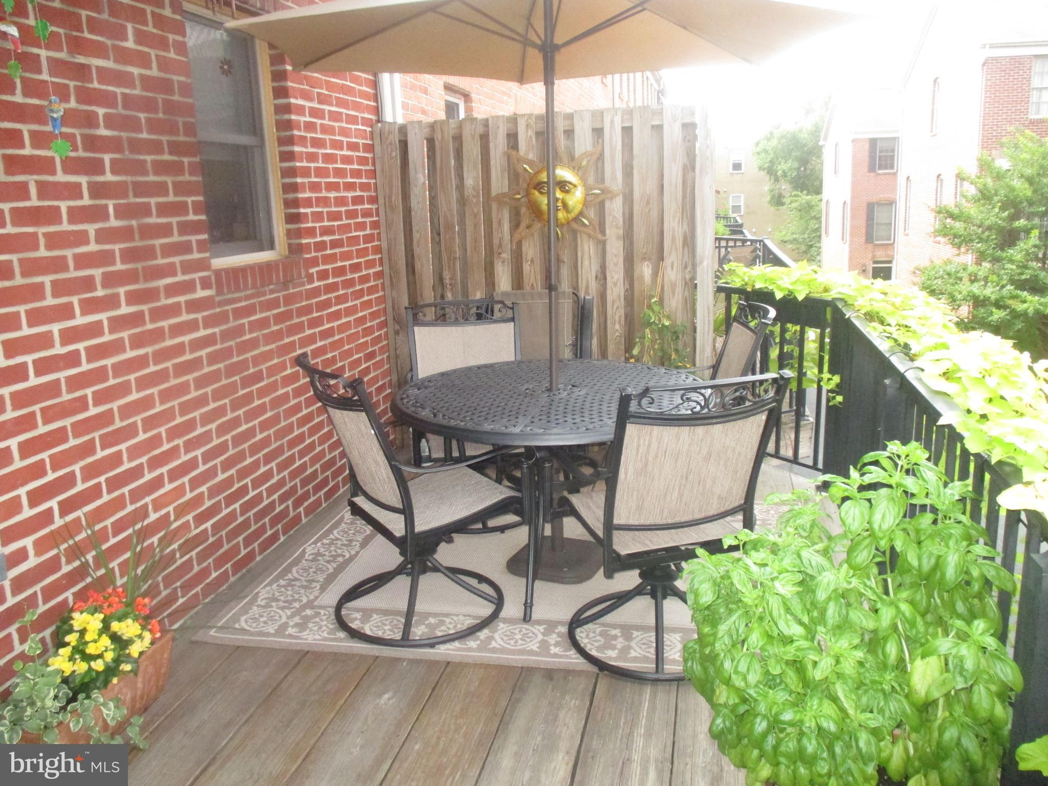 FEDERAL HILL HISTORIC DISTRICT - Residential Lease