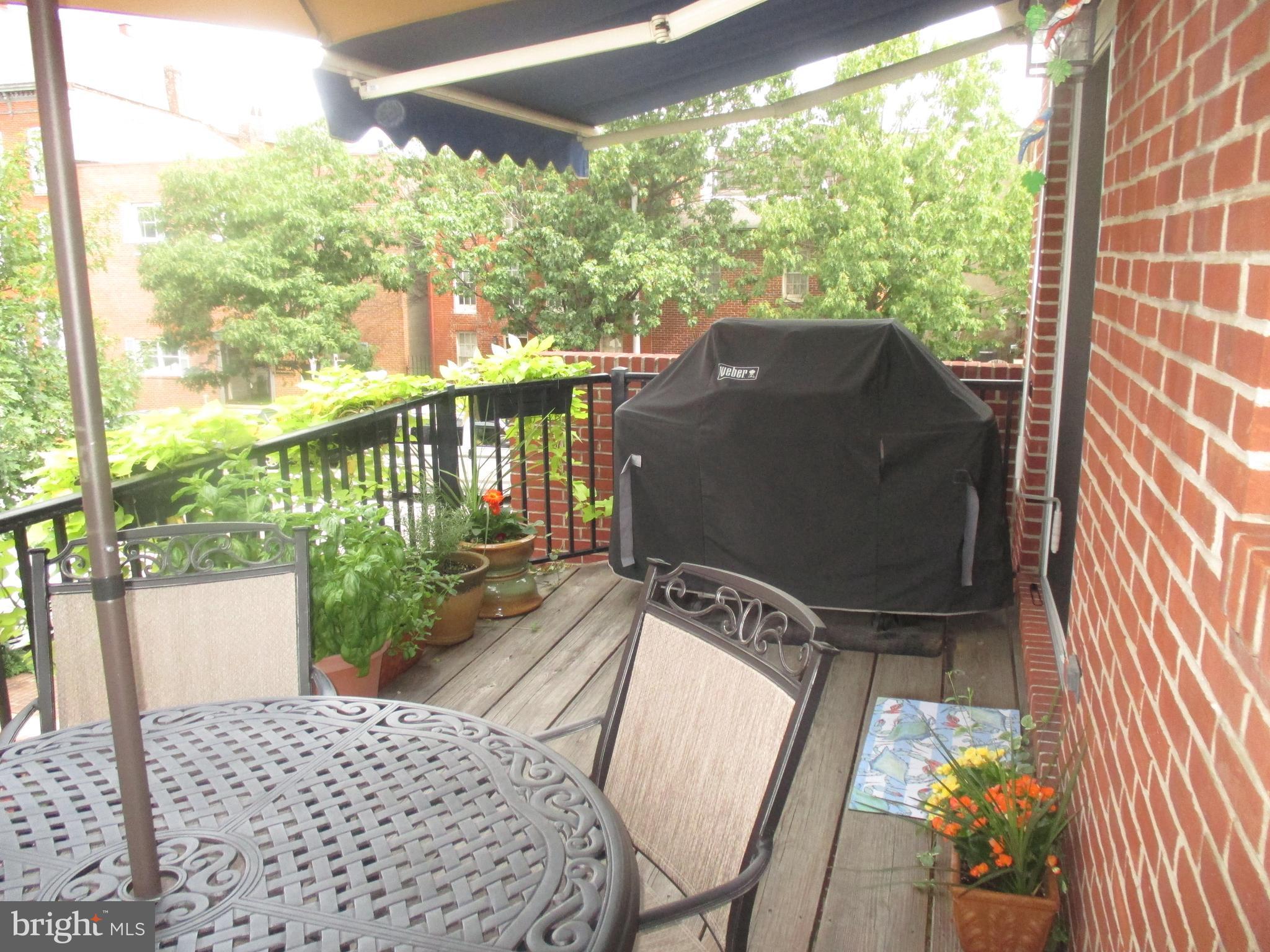 FEDERAL HILL HISTORIC DISTRICT - Residential Lease