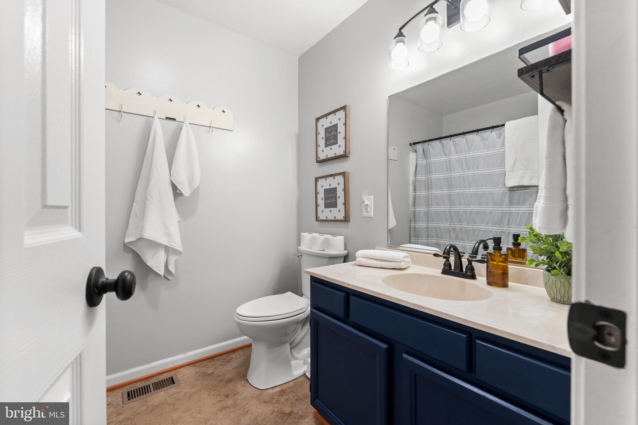 BLUFF POINT - Residential