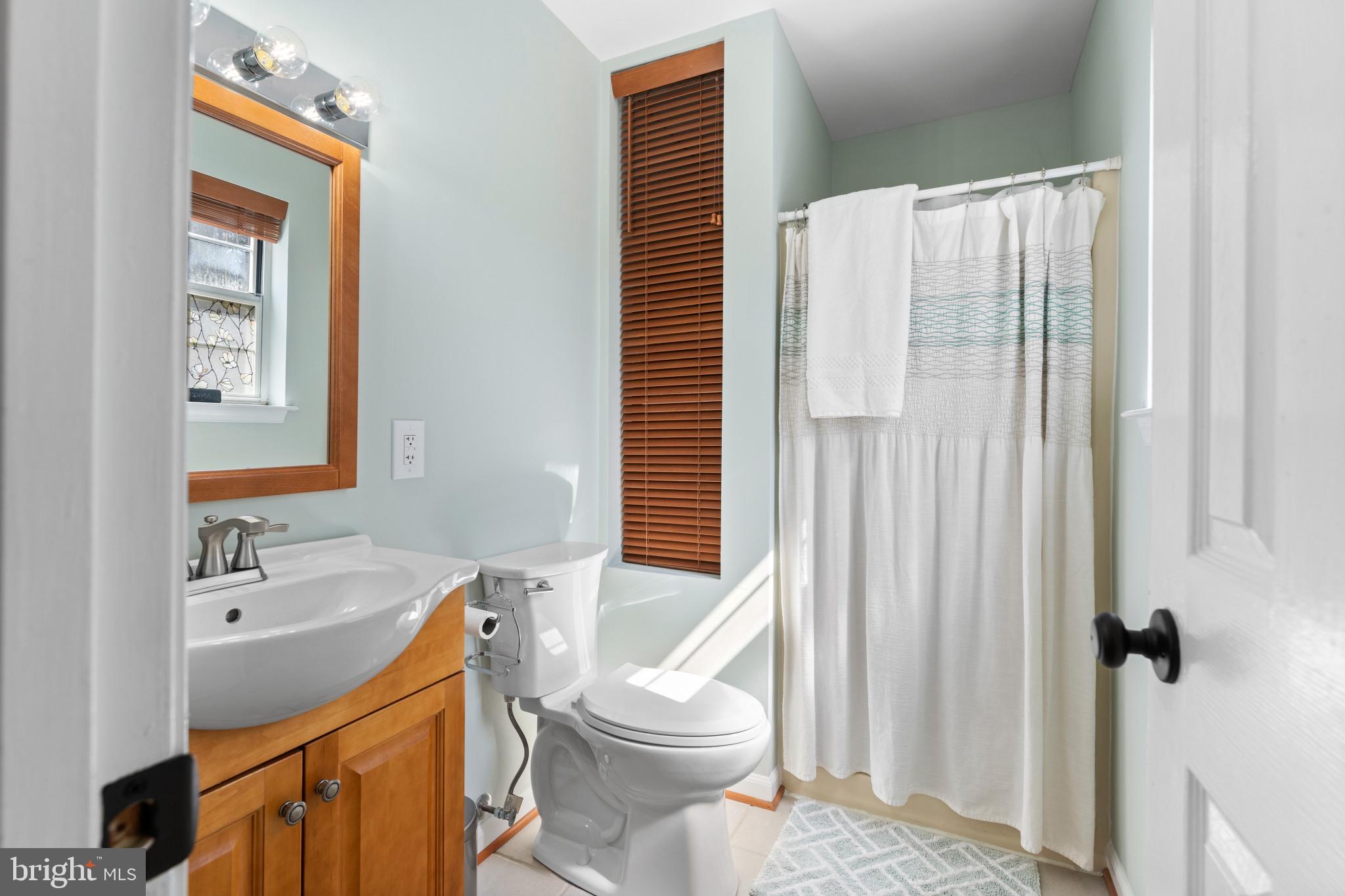 BLUFF POINT - Residential