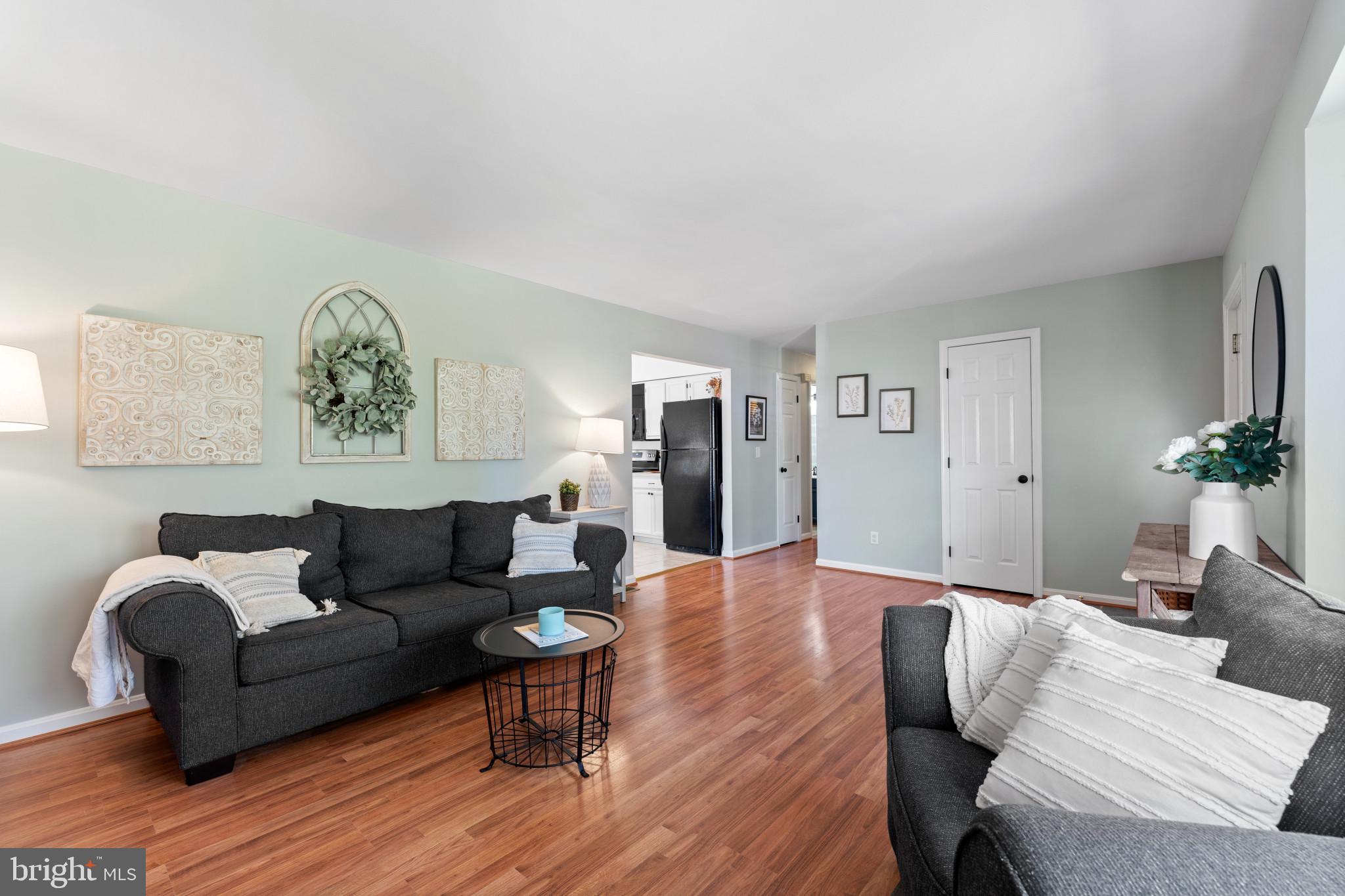 BLUFF POINT - Residential