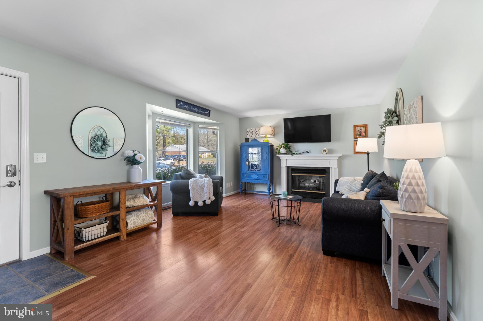 BLUFF POINT - Residential