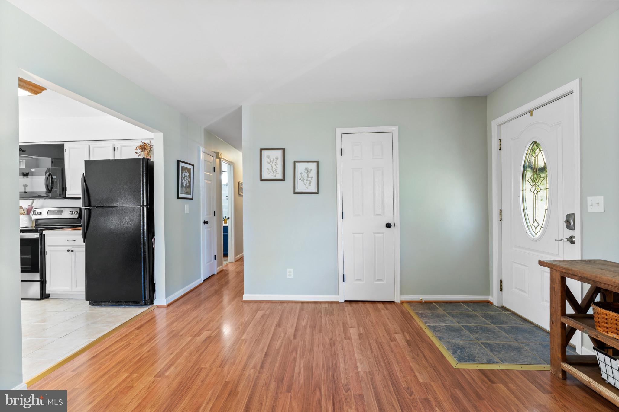 BLUFF POINT - Residential