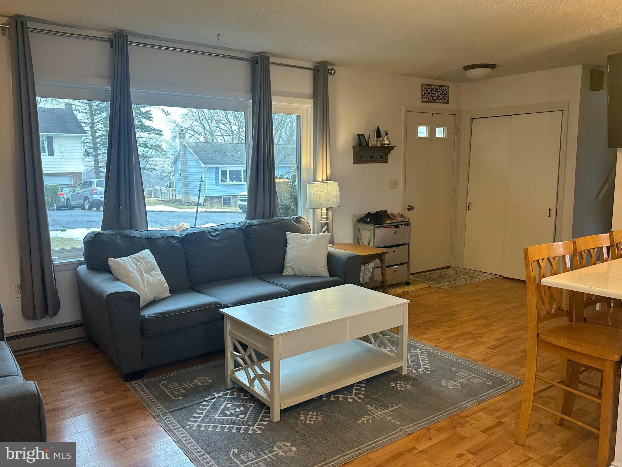 COUNTRY CLUB PARK - Residential