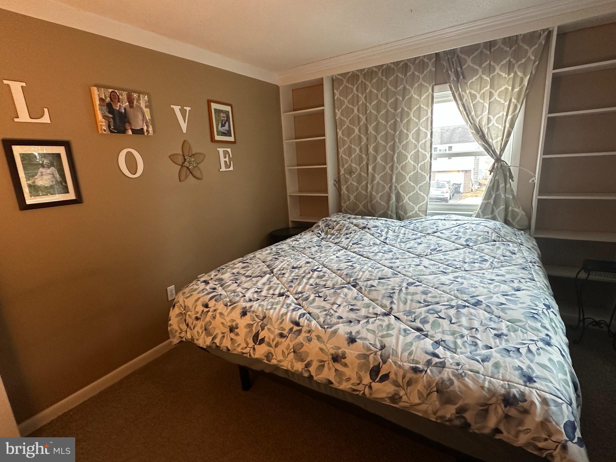 COUNTRY CLUB PARK - Residential