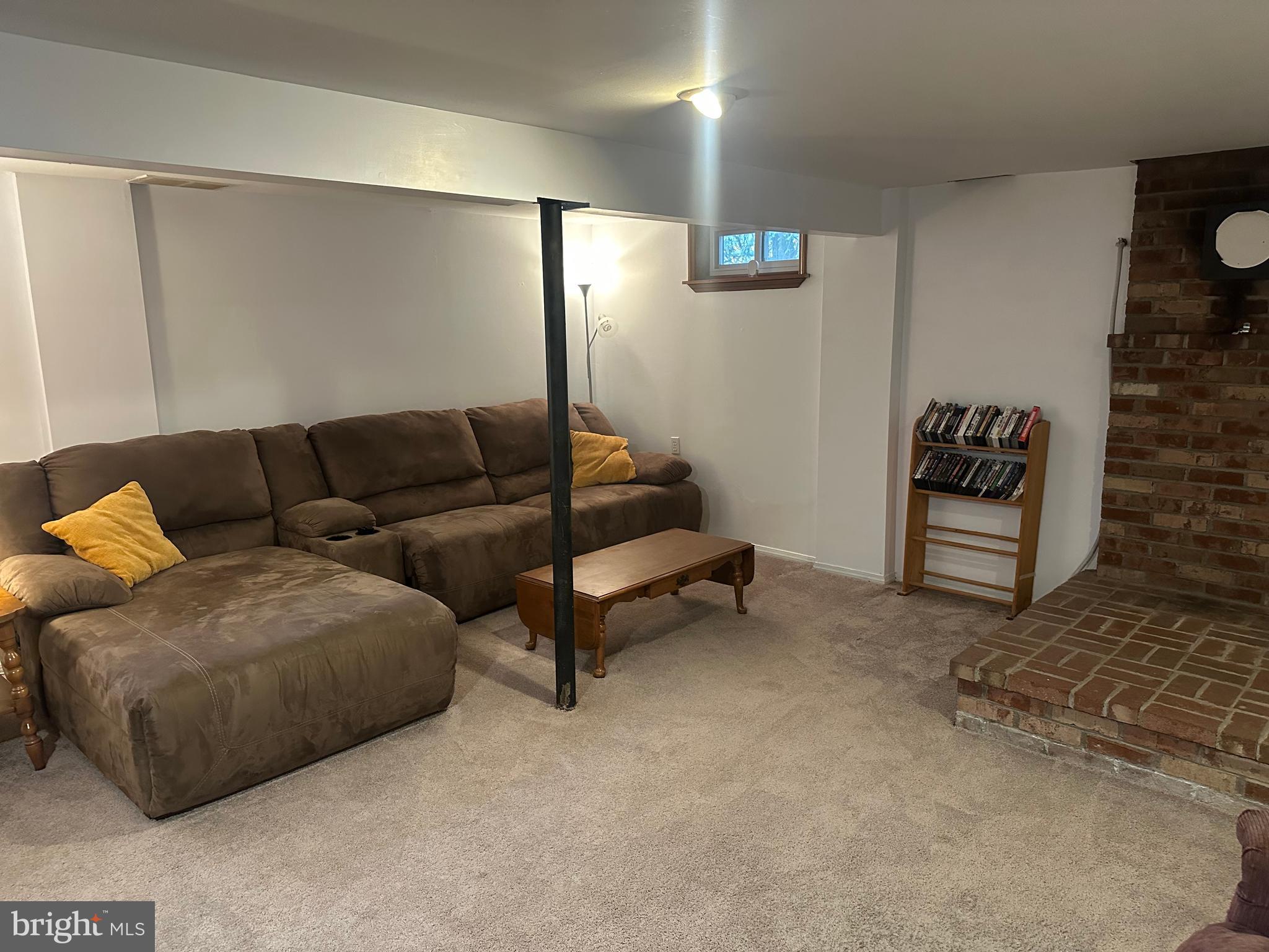 COUNTRY CLUB PARK - Residential