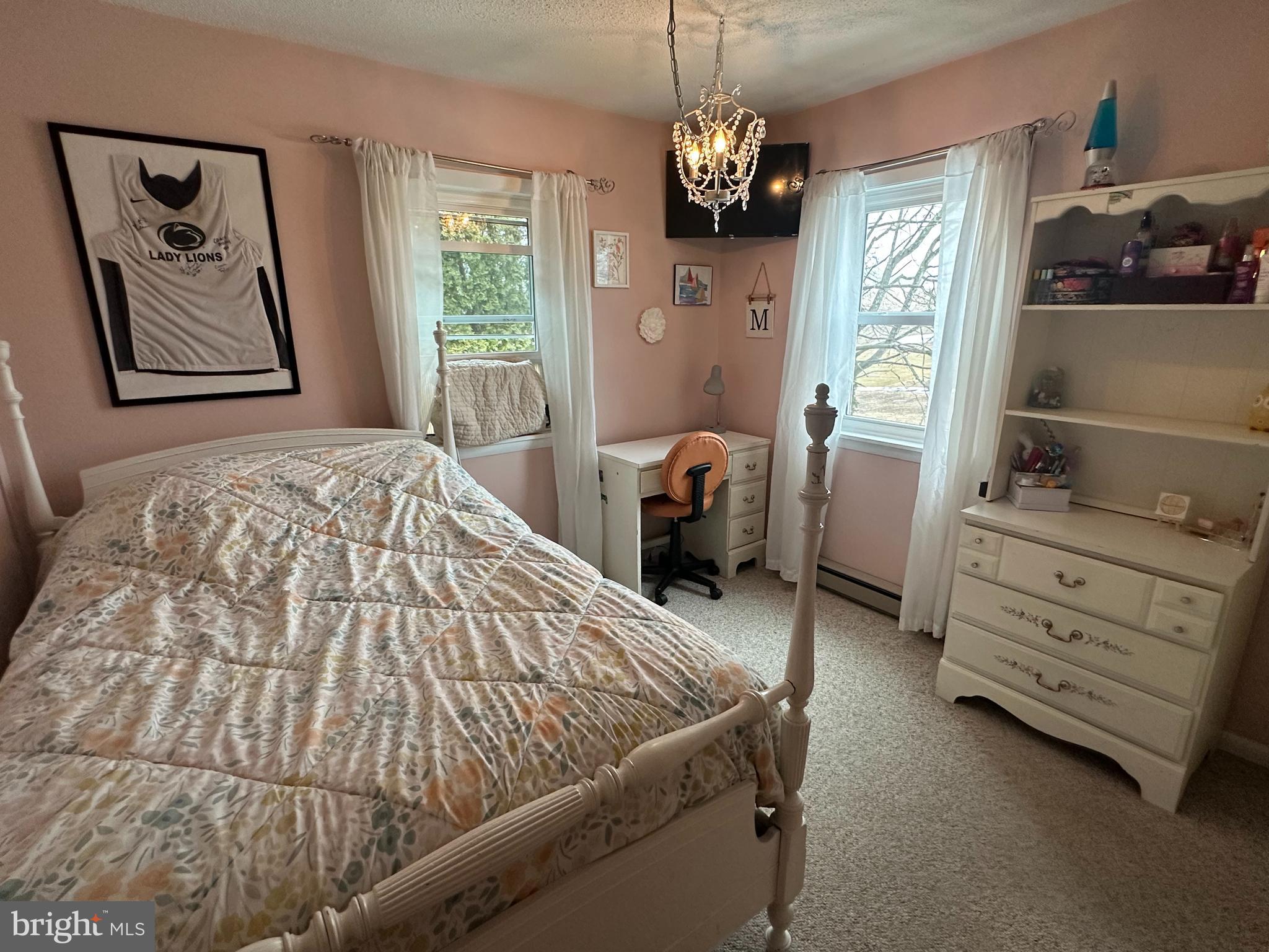 COUNTRY CLUB PARK - Residential