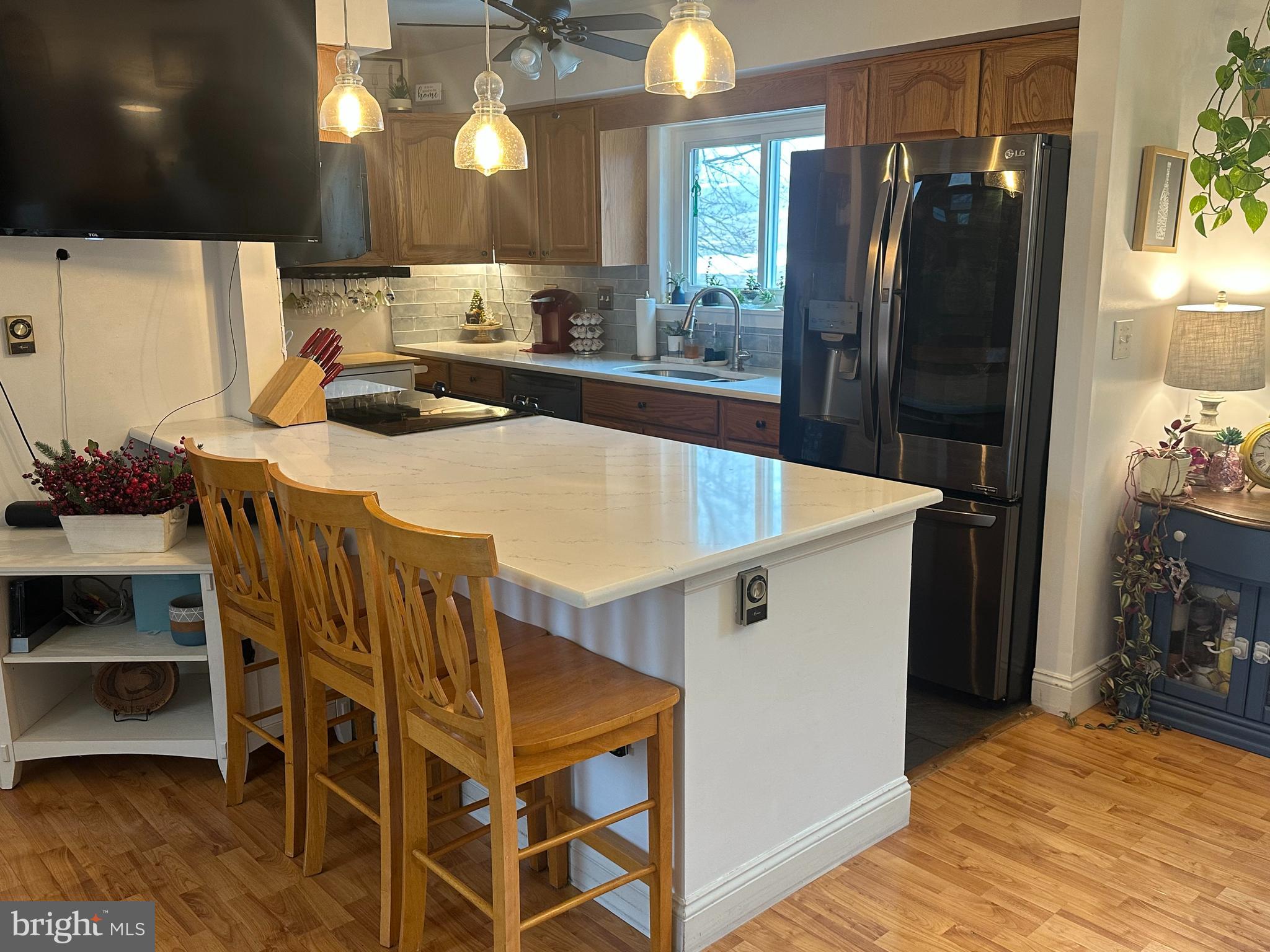 COUNTRY CLUB PARK - Residential