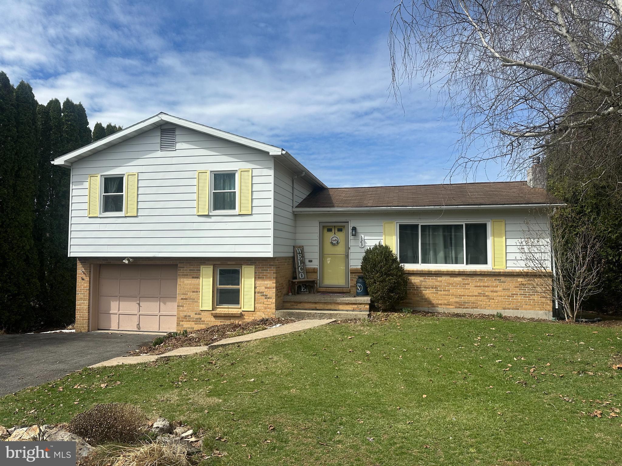 COUNTRY CLUB PARK - Residential