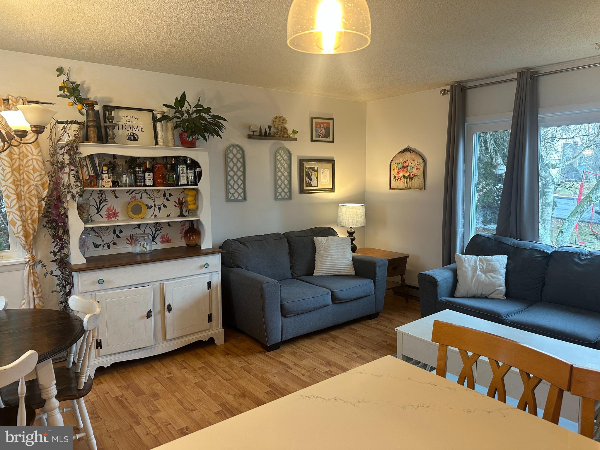 COUNTRY CLUB PARK - Residential