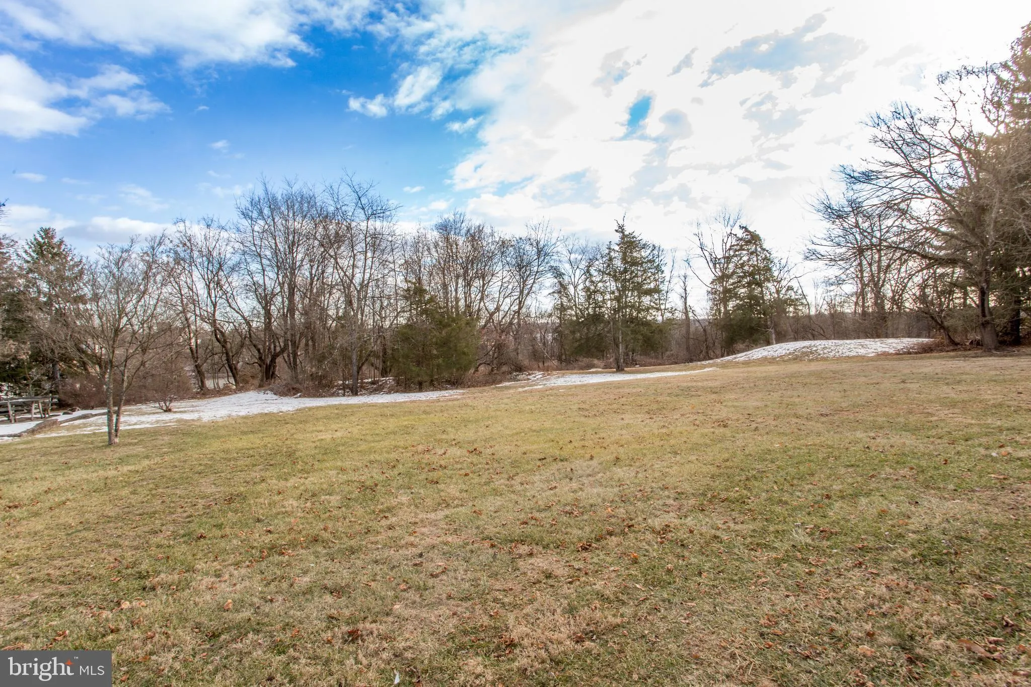 Ottsville, Pennsylvania 18942, United States, 4 Bedrooms Bedrooms, ,2 BathroomsBathrooms,Residential,Contingent,17088