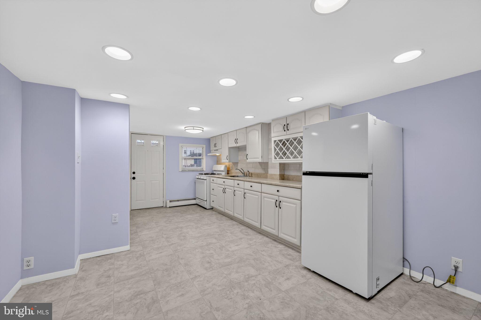 CONSHOHOCKEN - Residential Lease