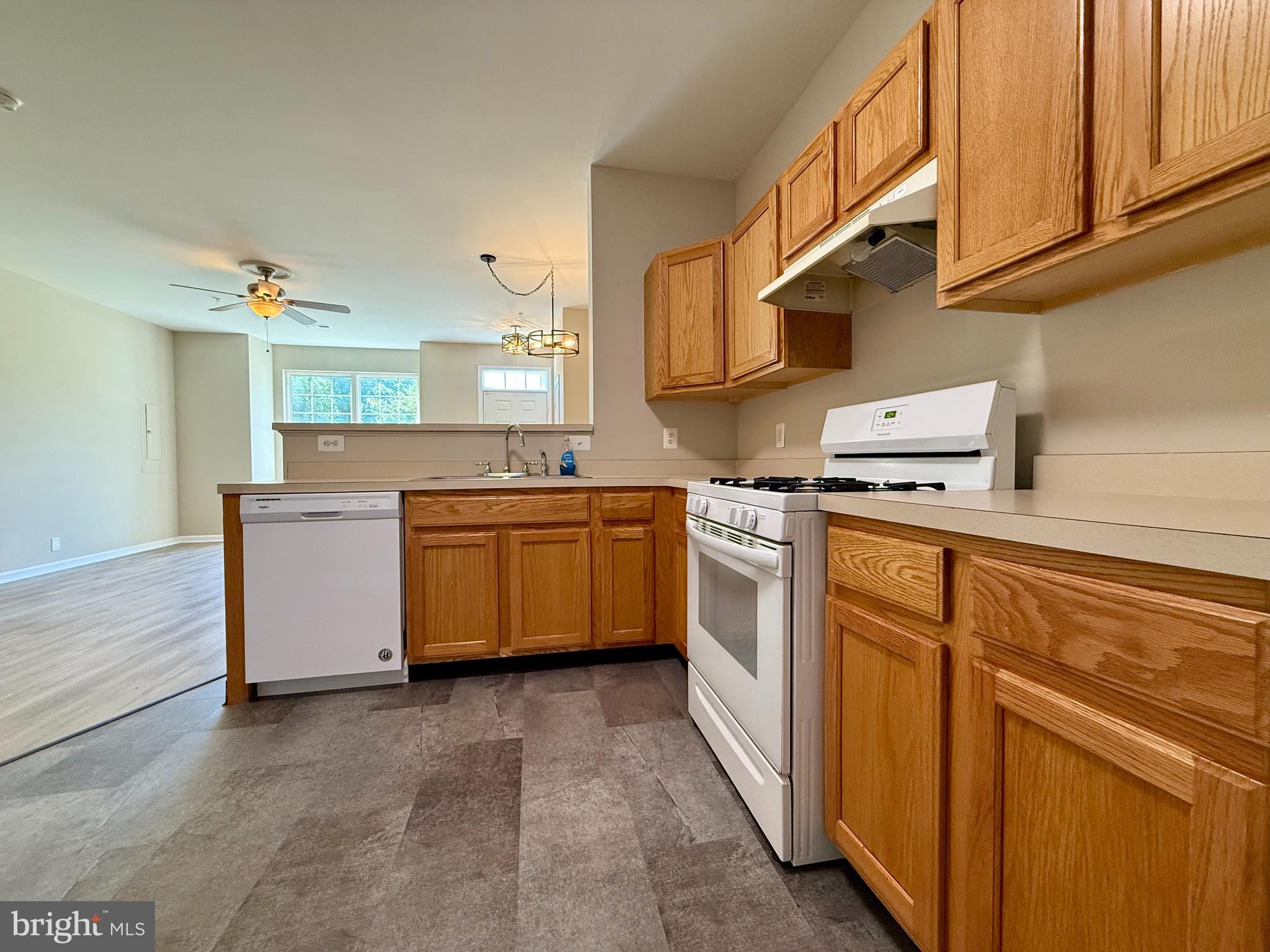 MALLARD LANDING - Residential