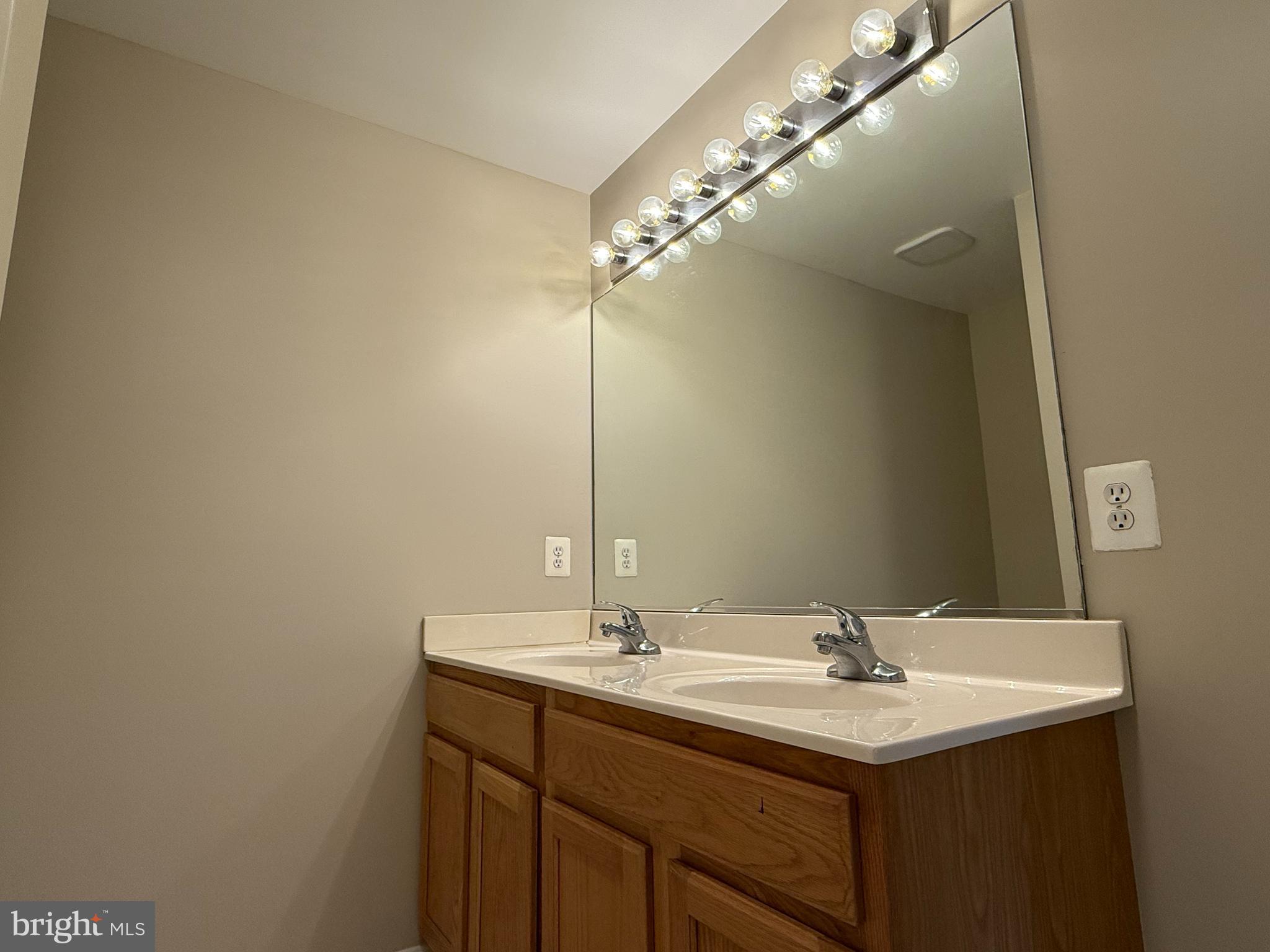 MALLARD LANDING - Residential