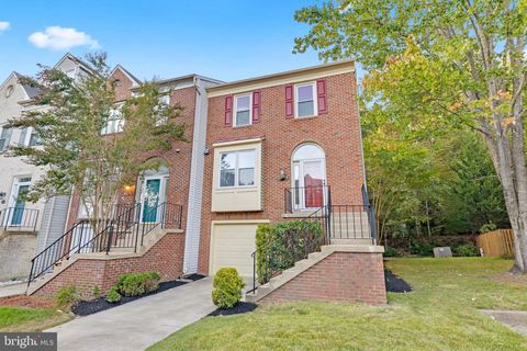 8108 SQUIRREL RUN ROAD SPRINGFIELD VA 22152