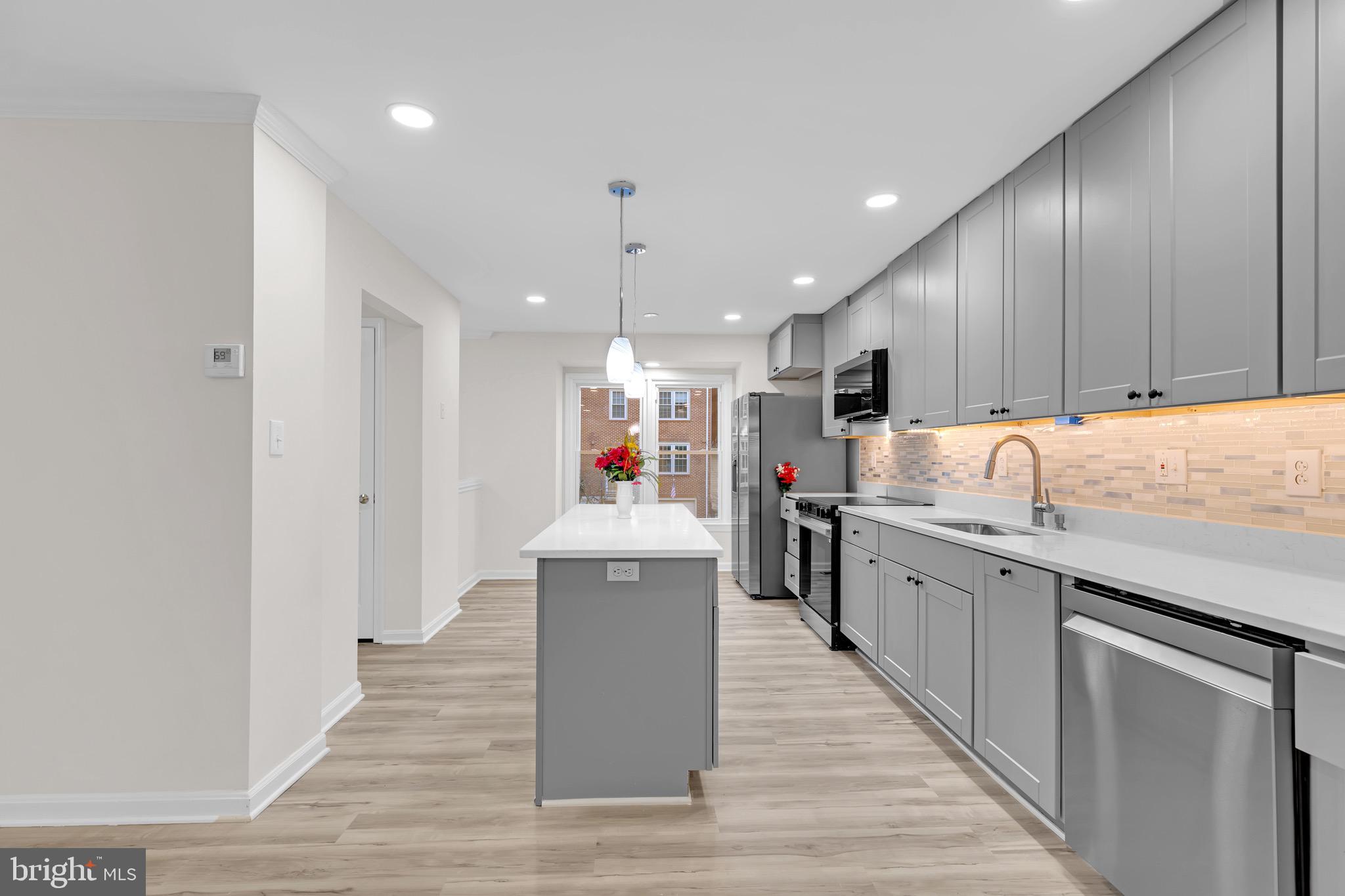 8108 SQUIRREL RUN ROAD